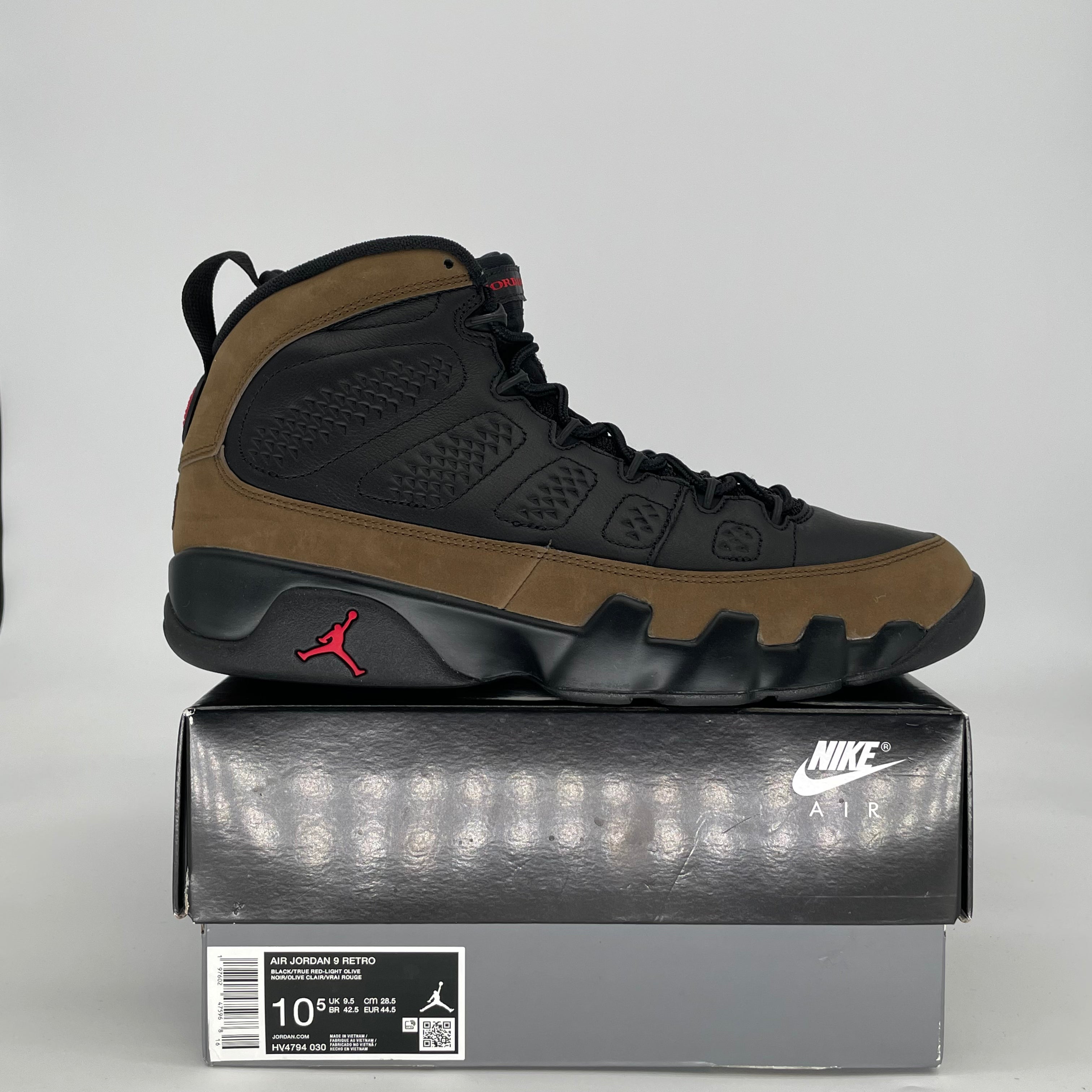 AIR JORDAN 9 OLIVE HV4794-030 SIZE 10.5/12W