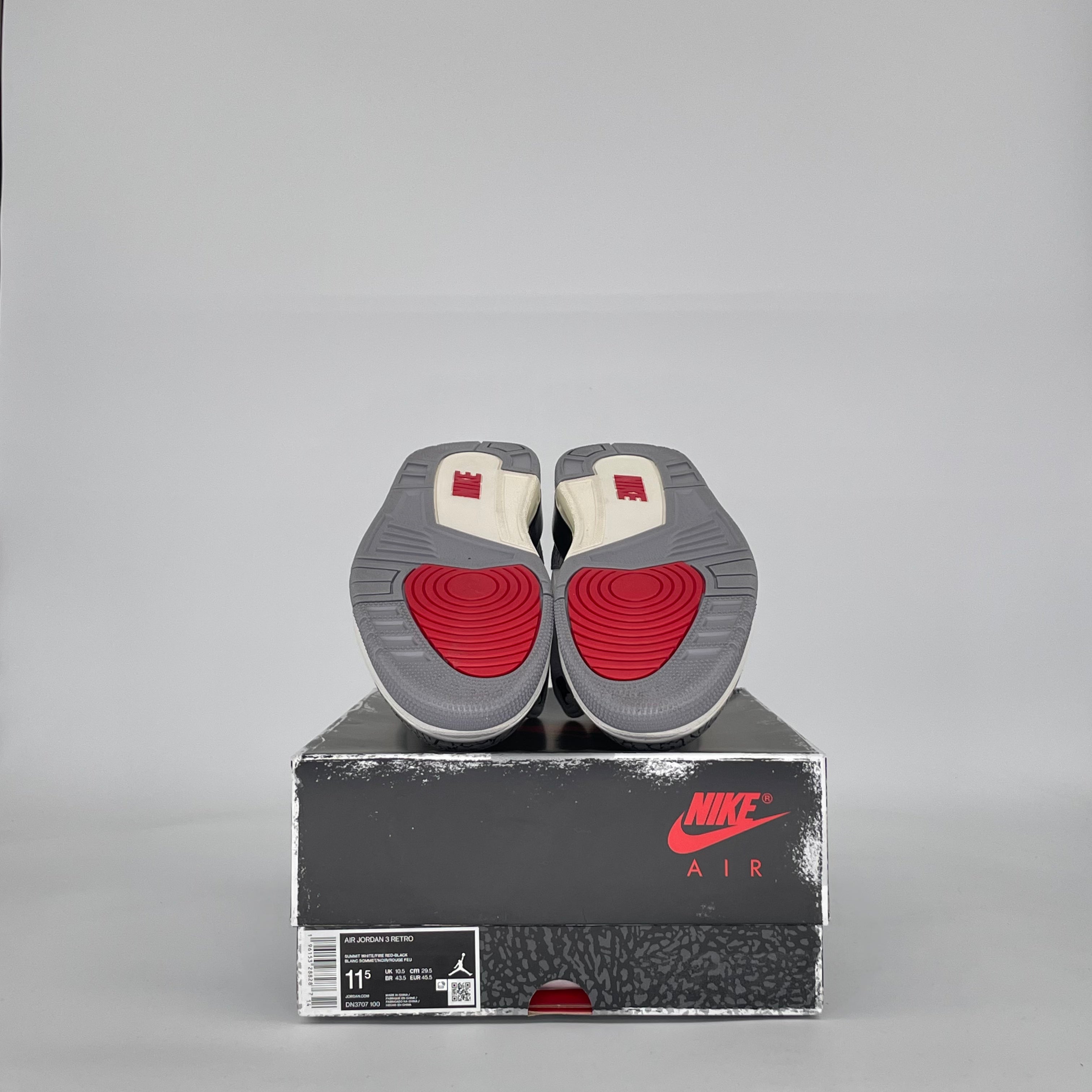 AIR JORDAN 3 WHITE CEMENT REIMAGINED DN3707-100 SIZE 11.5/13W