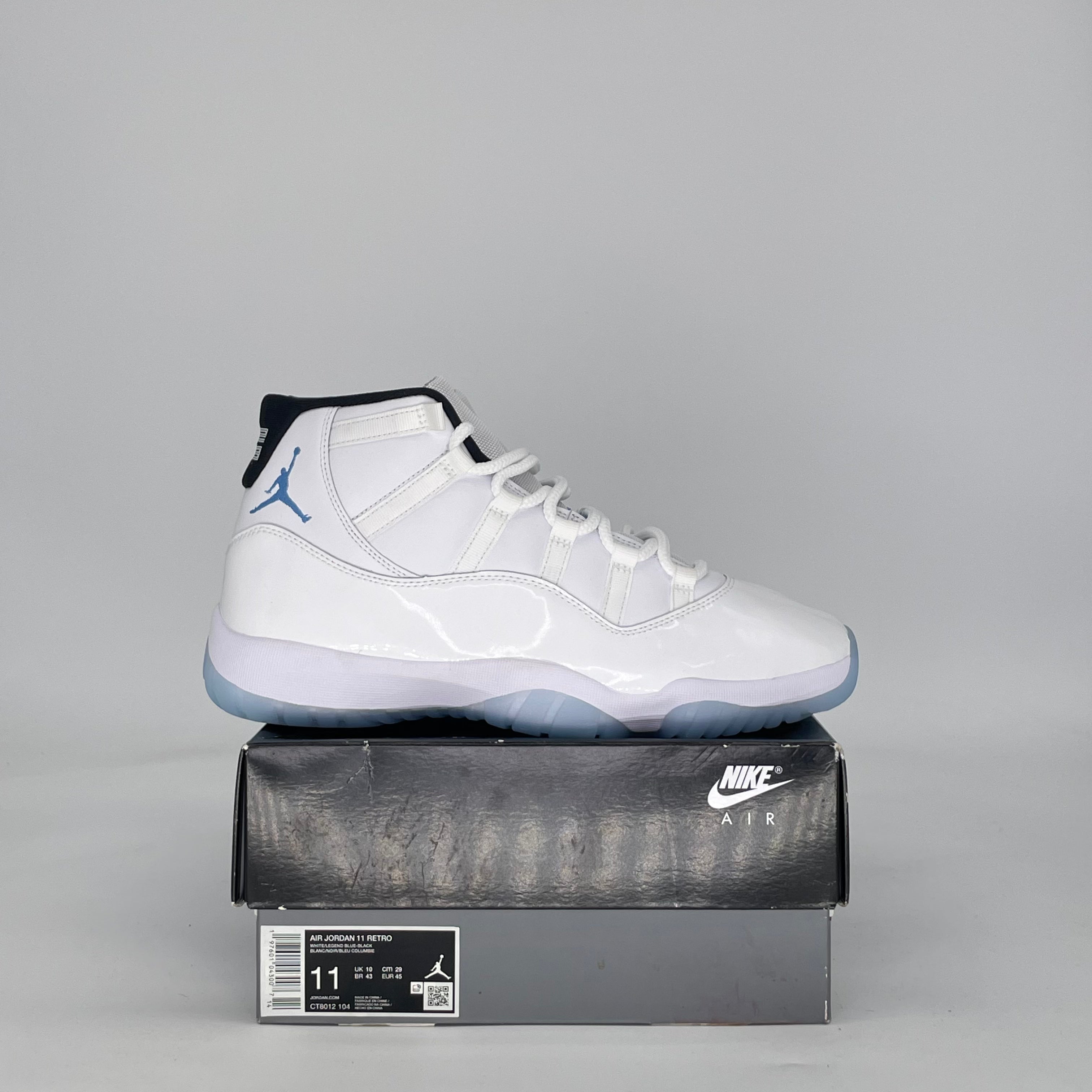 AIR JORDAN 11 LEGEND BLUE CT8012-104 SIZE 11/12.5W
