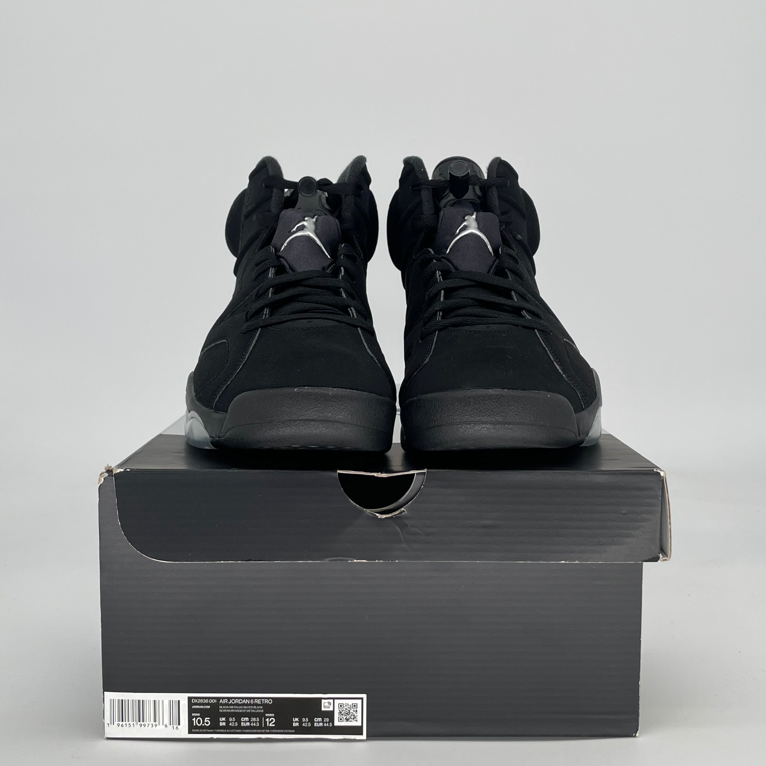AIR JORDAN 6 CHROME DX2836-001 SIZE 10.5/12W