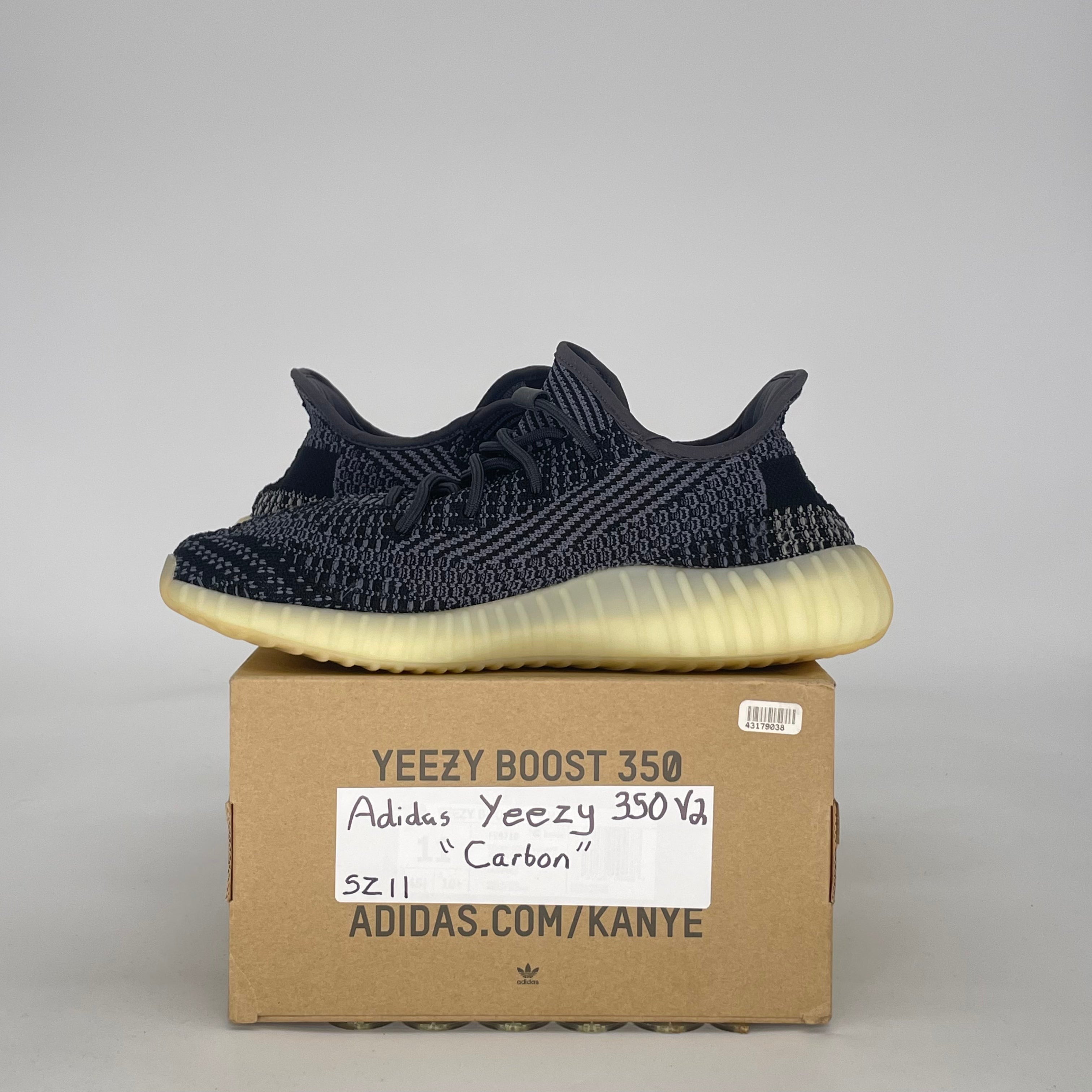 ADIDAS YEEZY BOOST 350 V2 CARBON FZ5000 SIZE 11/12.5W