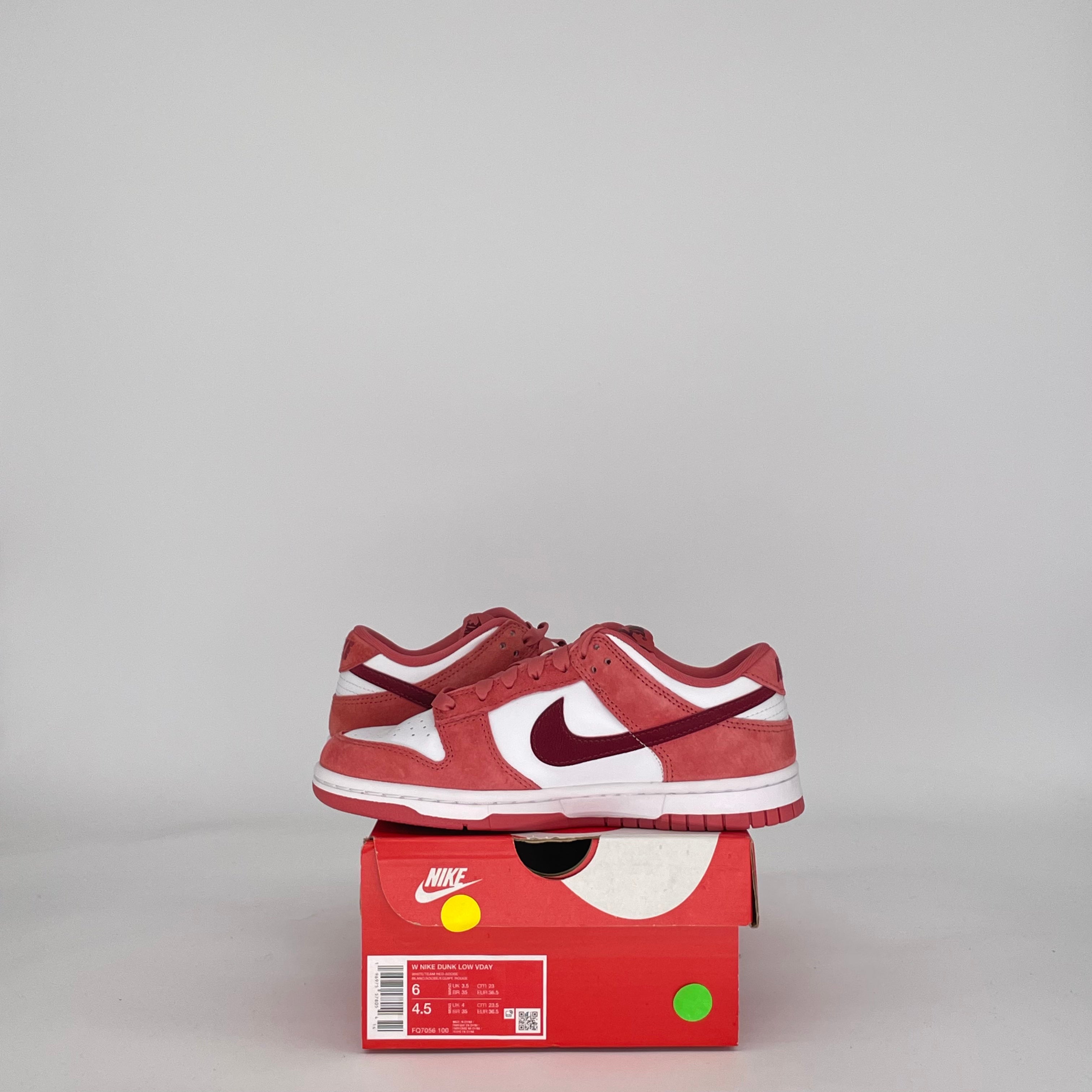 NIKE DUNK LOW VALENTINES DAY FQ7056-100 SIZE 4.5/6W GS