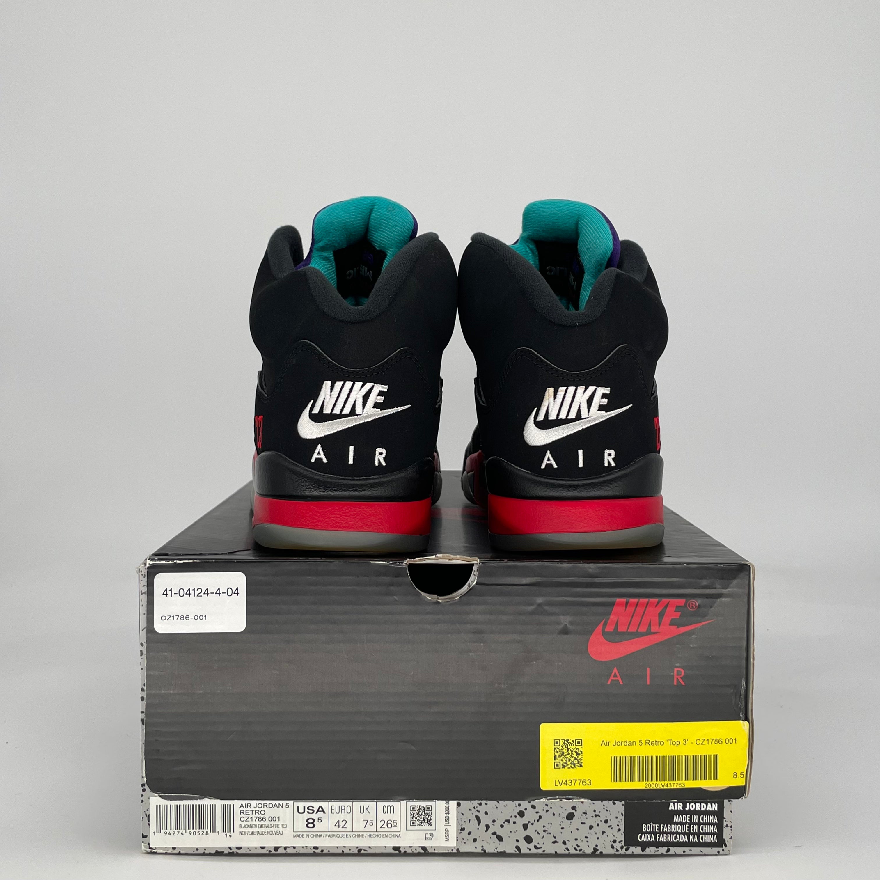 AIR JORDAN 5 TOP 3 CZ1786-001 SIZE 8.5/10W