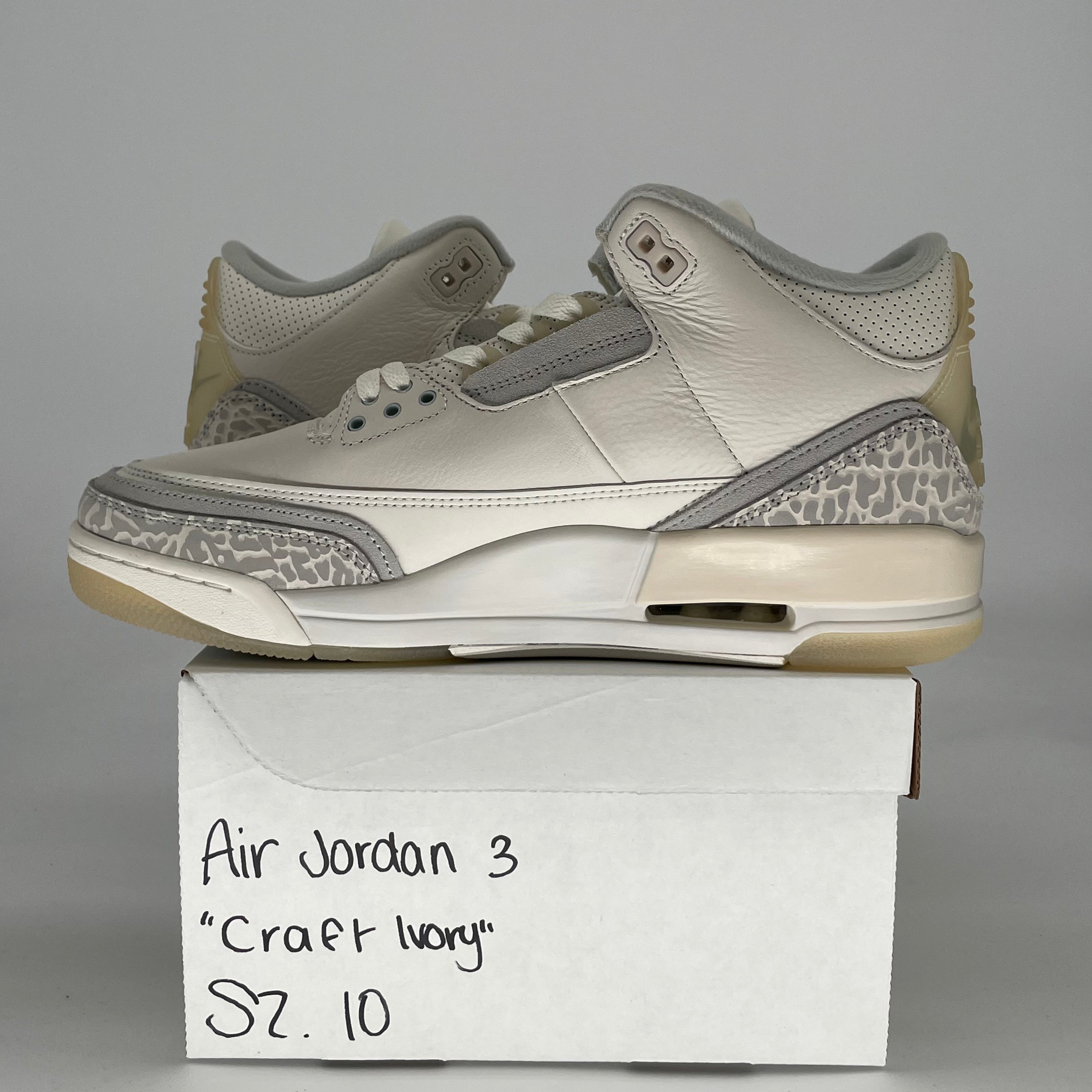AIR JORDAN 3 CRAFT IVORY FJ9479-100 SIZE 10/11.5W