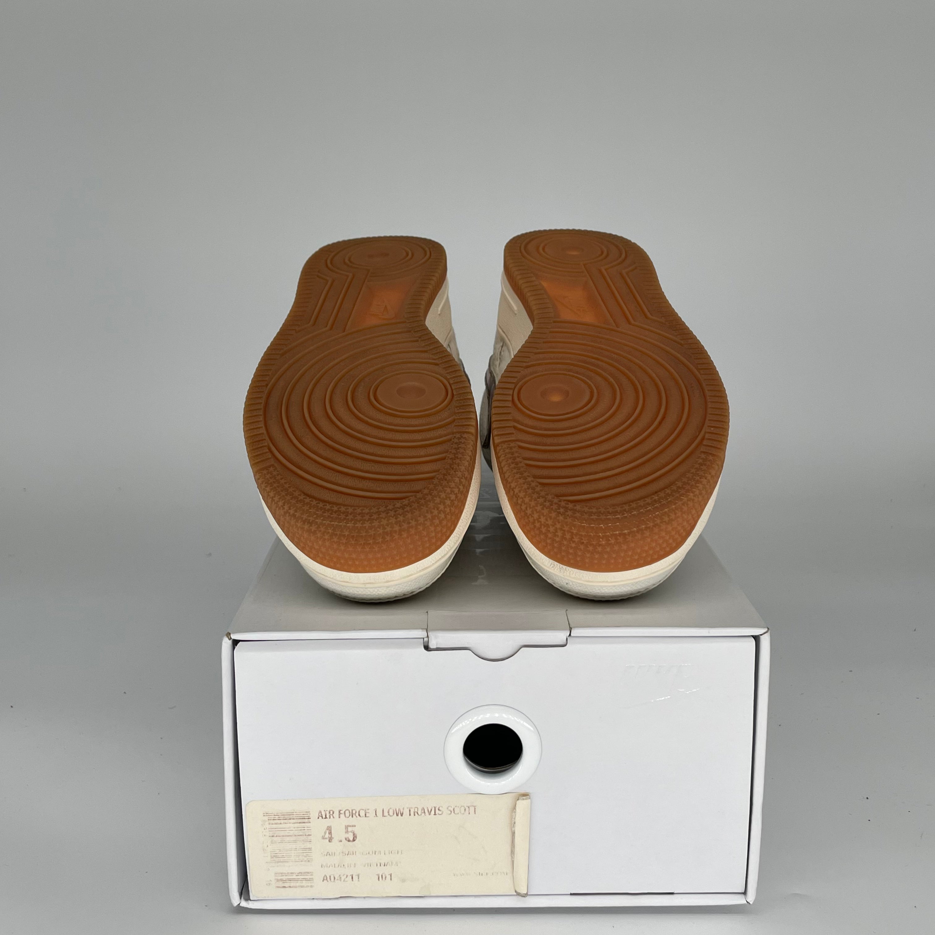 NIKE AIR FORCE 1 LOW TRAVIS SCOTT SAIL AQ4211-101 SIZE 4.5/6W