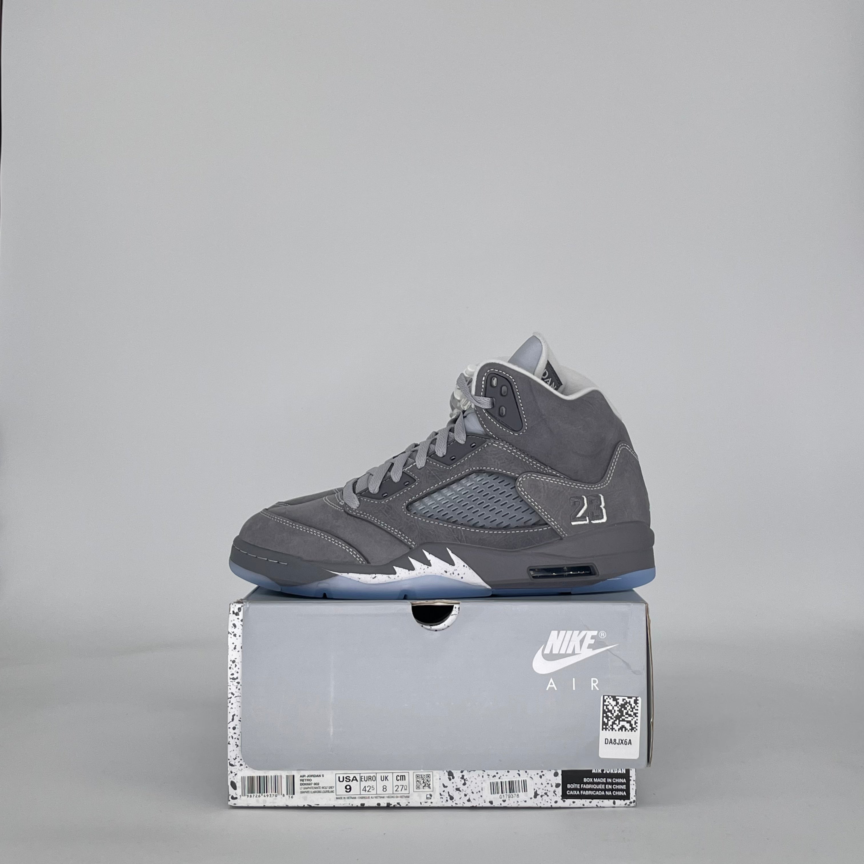 AIR JORDAN 5 WOLF GREY DD0587-002 SIZE 9/10.5W