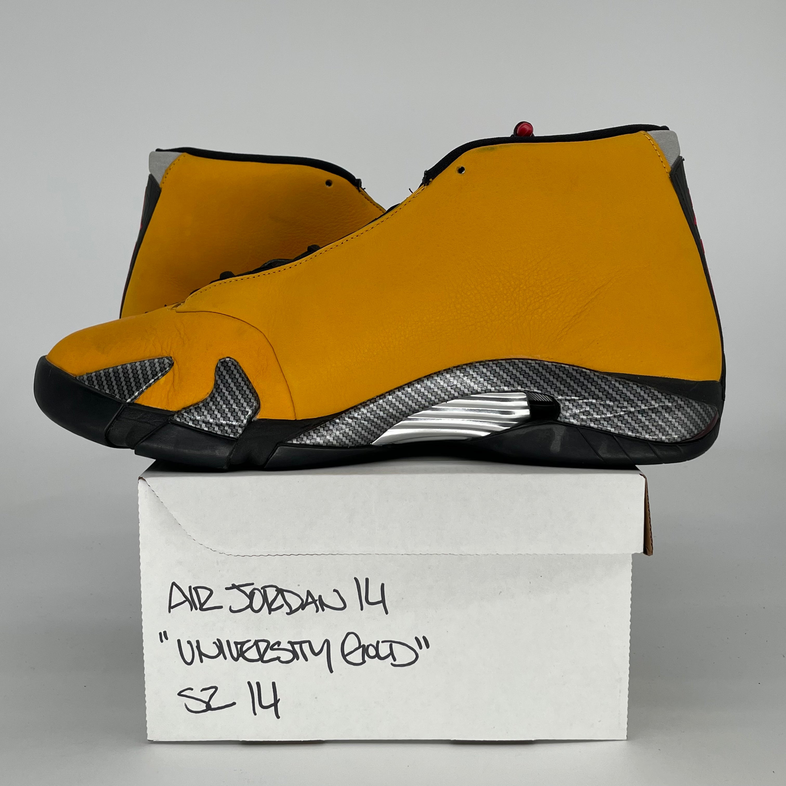 AIR JORDAN 14 UNIVERSITY GOLD BQ3685-706 SIZE 14/15.5W