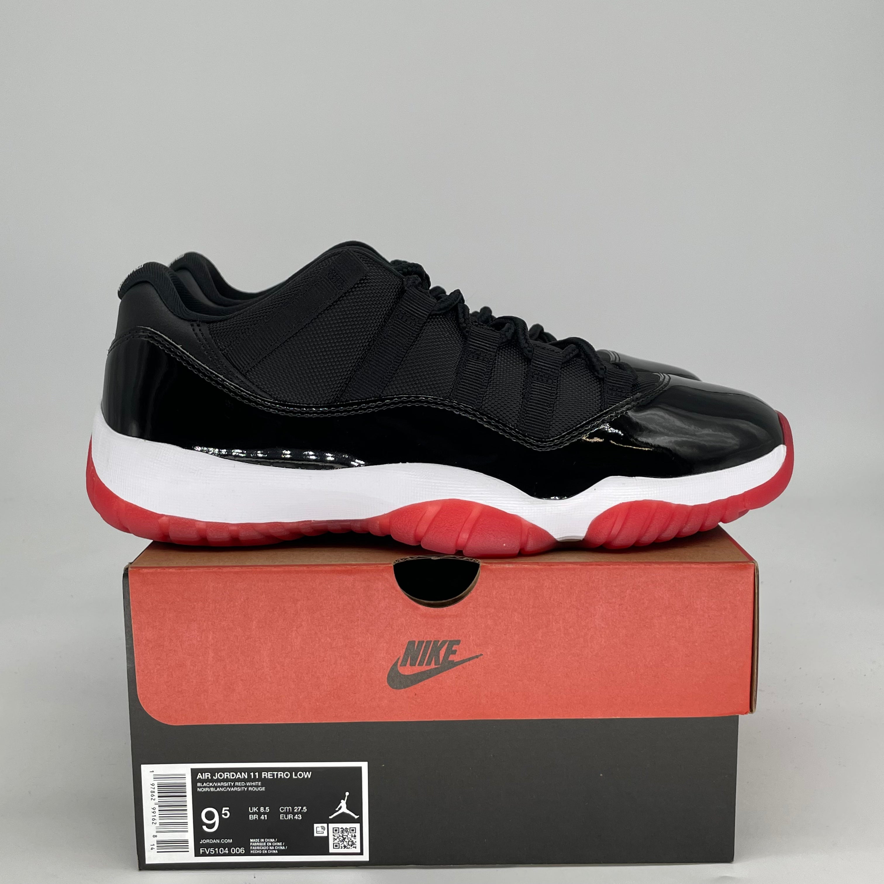 AIR JORDAN 11 LOW BRED FV5104-006 SIZE 9.5/11W