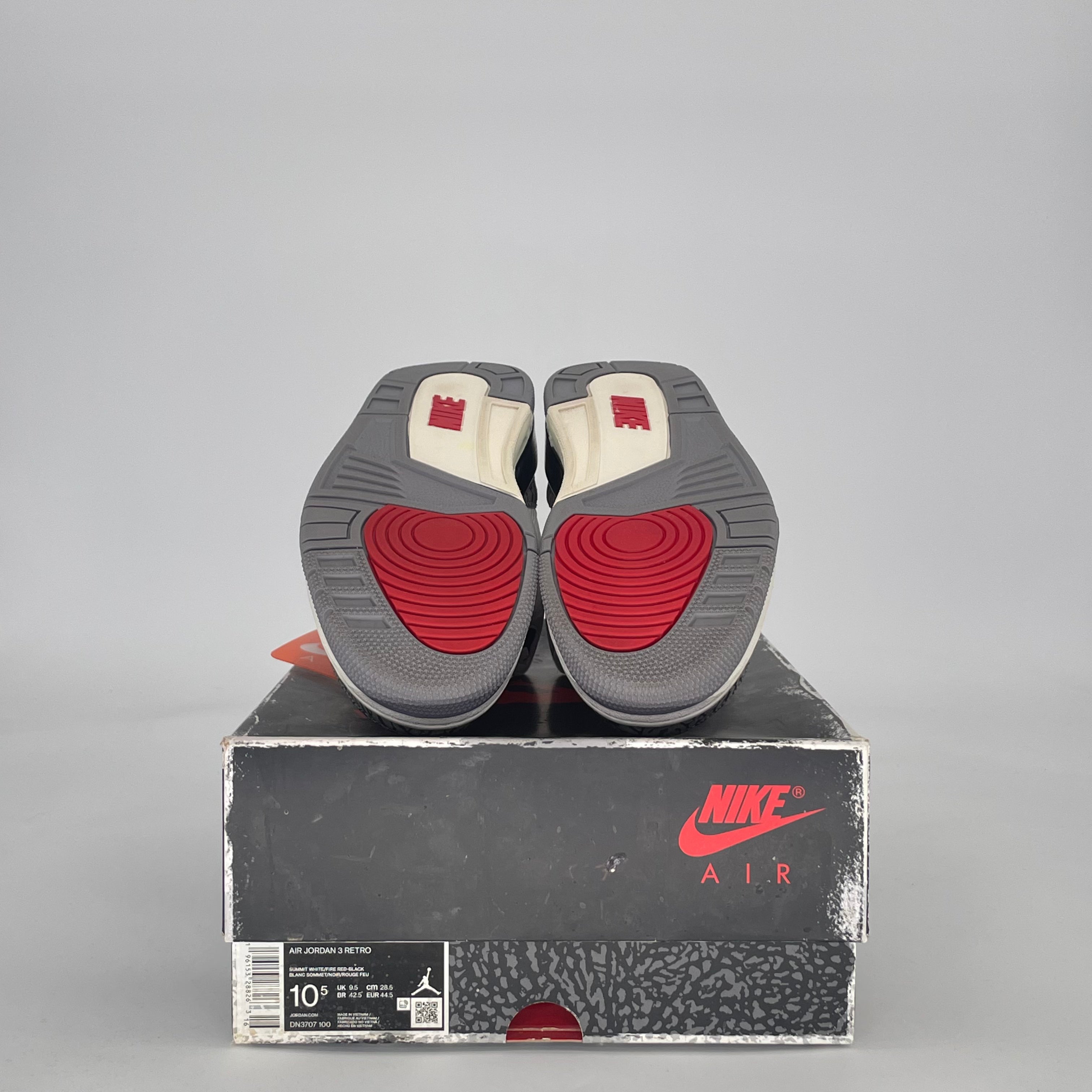 AIR JORDAN 3 WHITE CEMENT REIMAGINED DN3707-100 SIZE 10.5/12W
