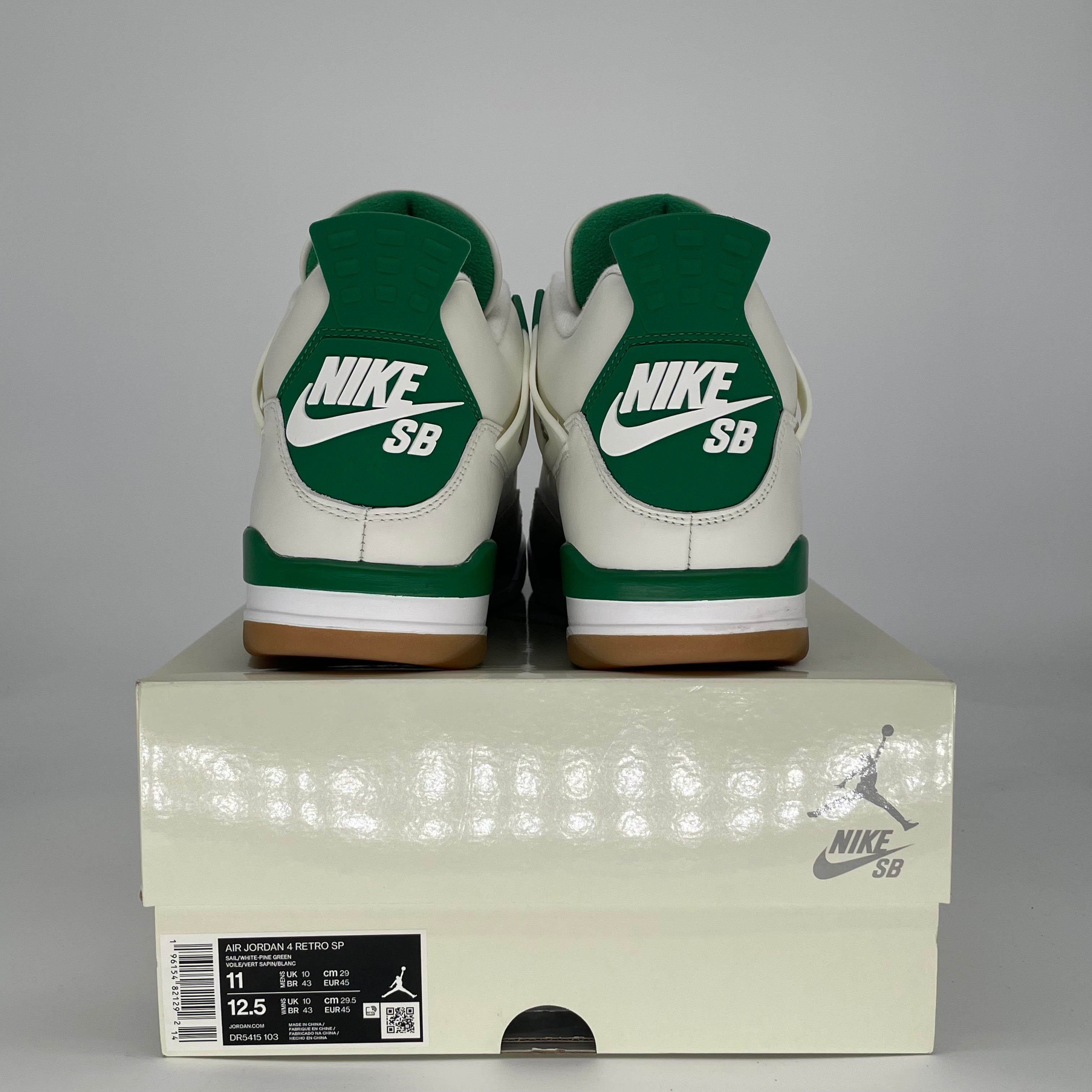 AIR JORDAN 4 SB PINE GREEN DR5415-103 SIZE 11/12.5W