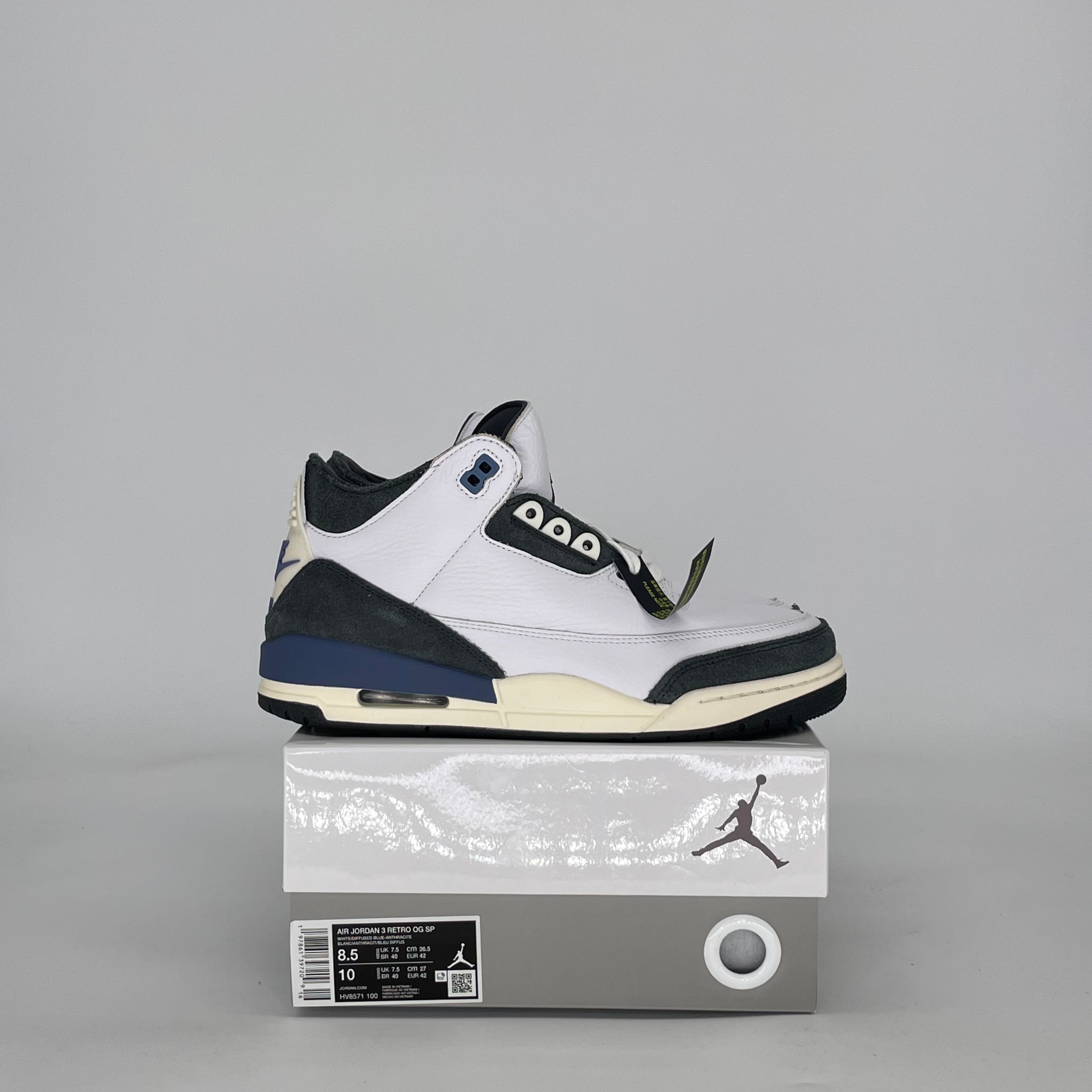 AIR JORDAN 3 A MA MANIERE DIFFUSED BLUE HV8571-100 SIZE 8.5/10W