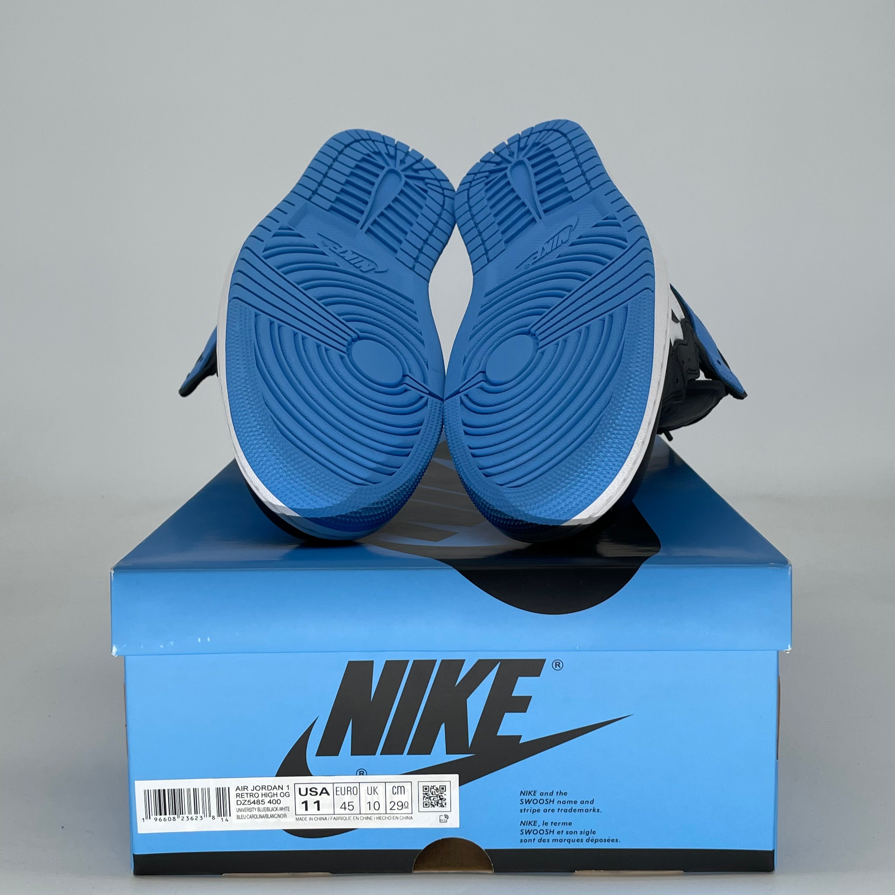 AIR JORDAN 1 UNC TOE DZ5485-400 SIZE 11/12.5W