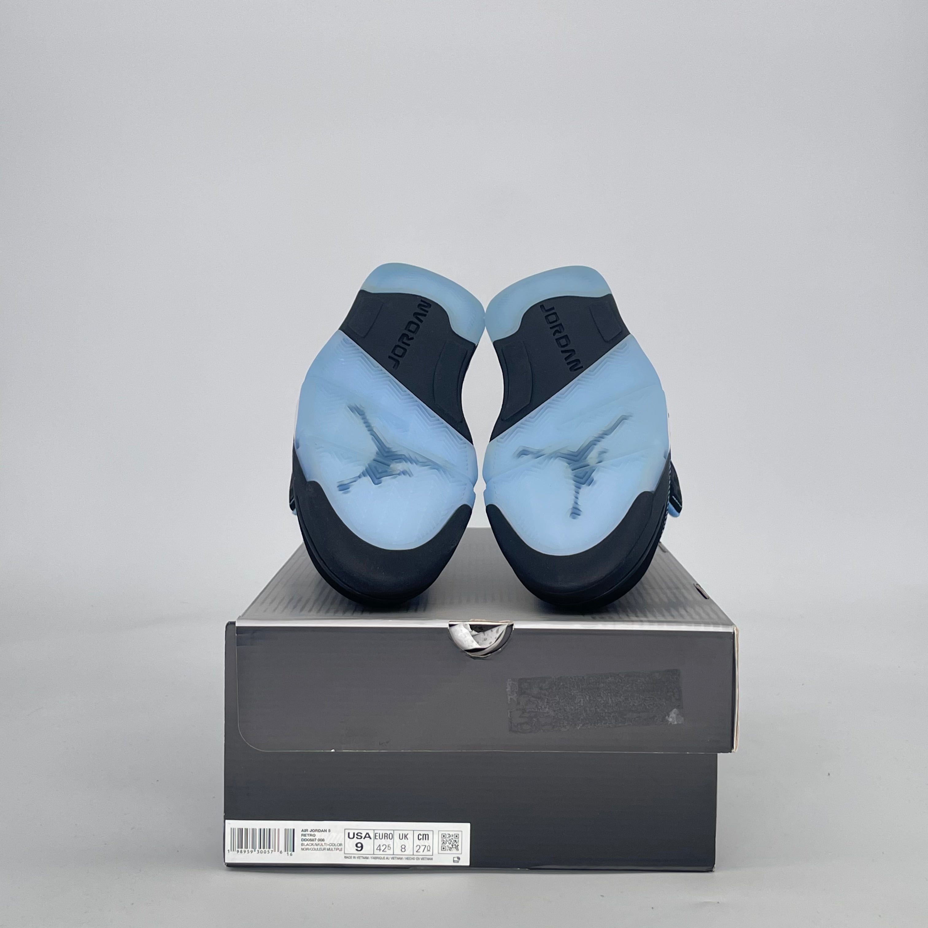 AIR JORDAN 5 BLACK UNIVERSITY BLUE DD0587-008 SIZE 9/10.5W