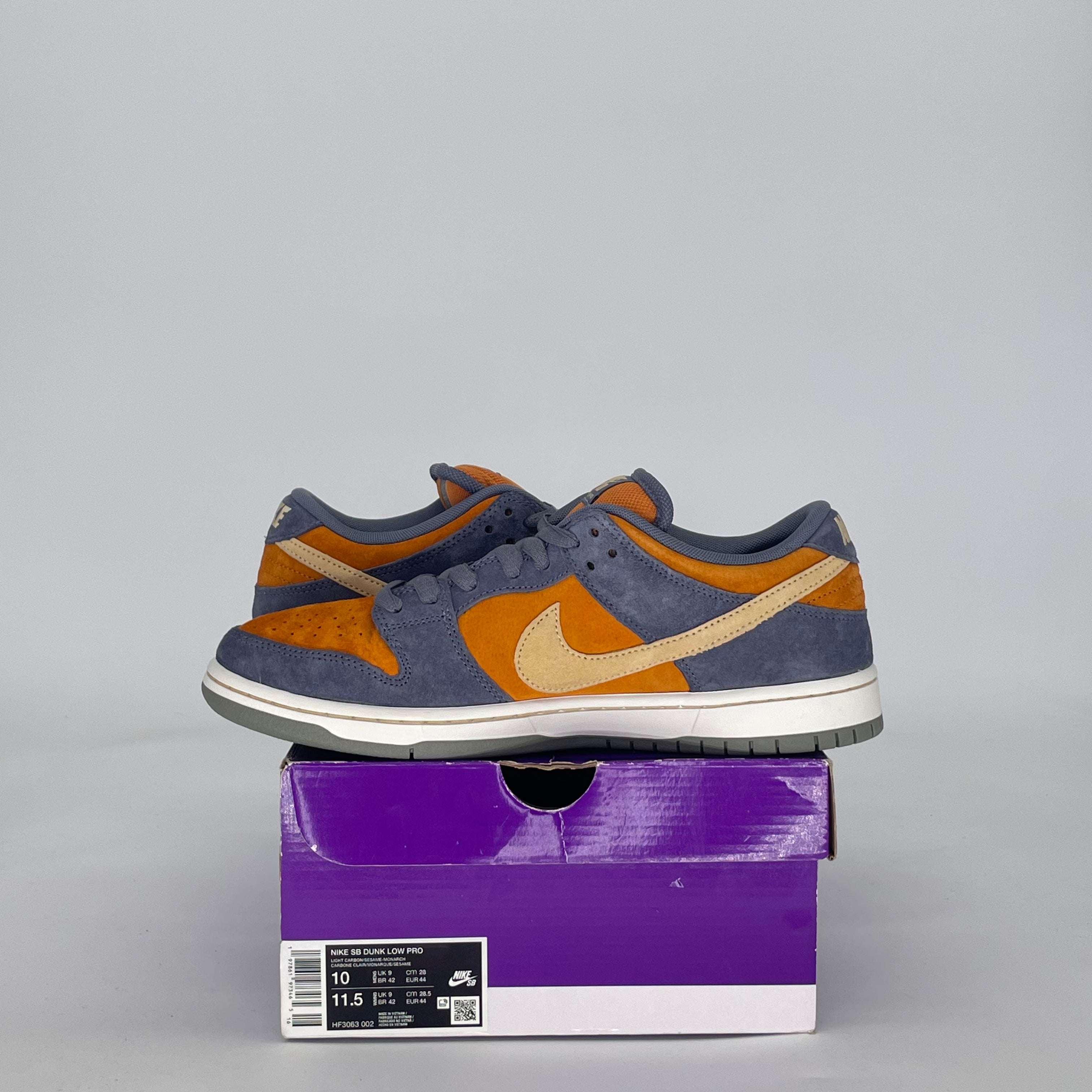 NIKE SB DUNK LOW LIGHT CARBON MONARCH HF3063-002 SIZE 10/11.5W