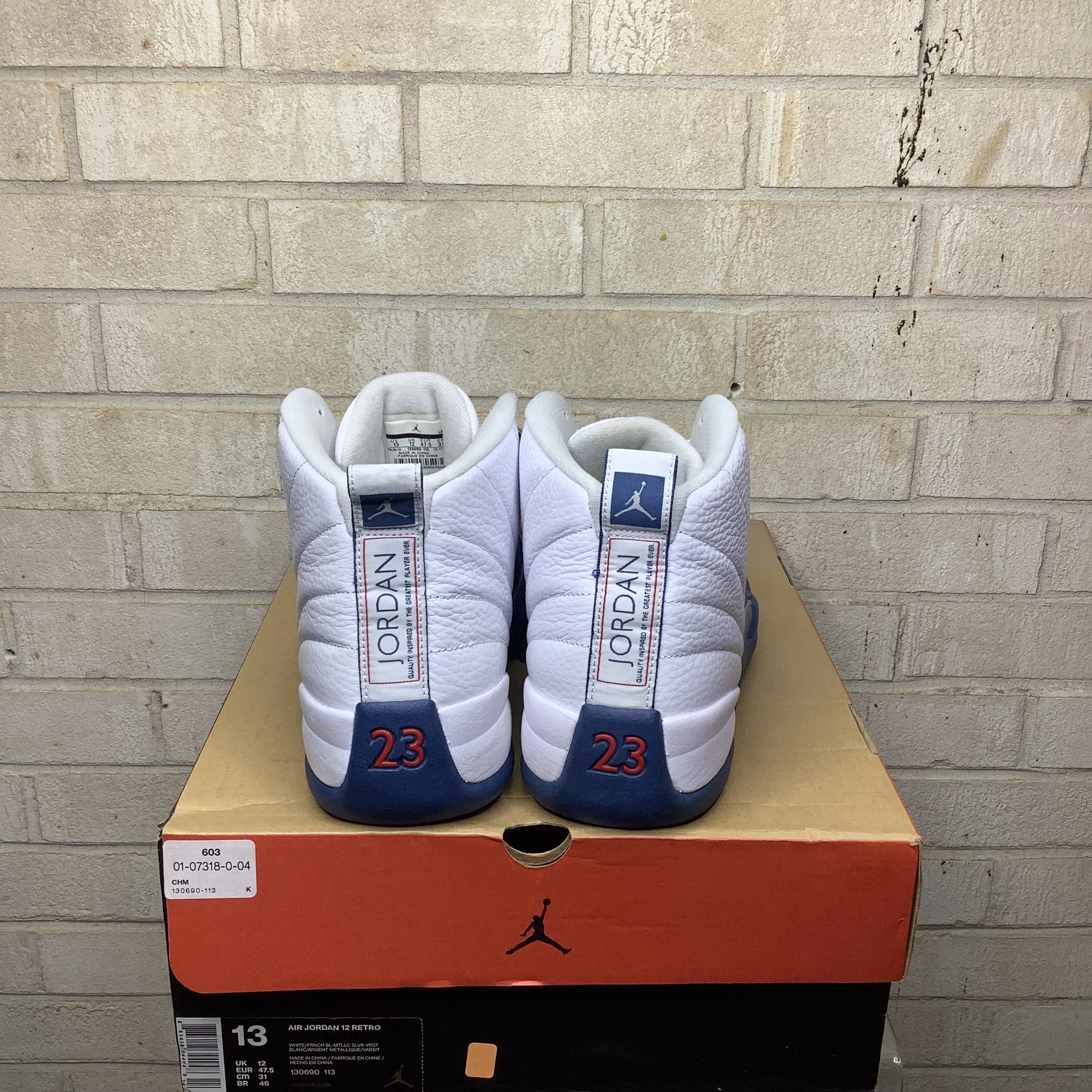 AIR JORDAN 12 FRENCH BLUE (2016) SIZE 13/14.5W 130690-113