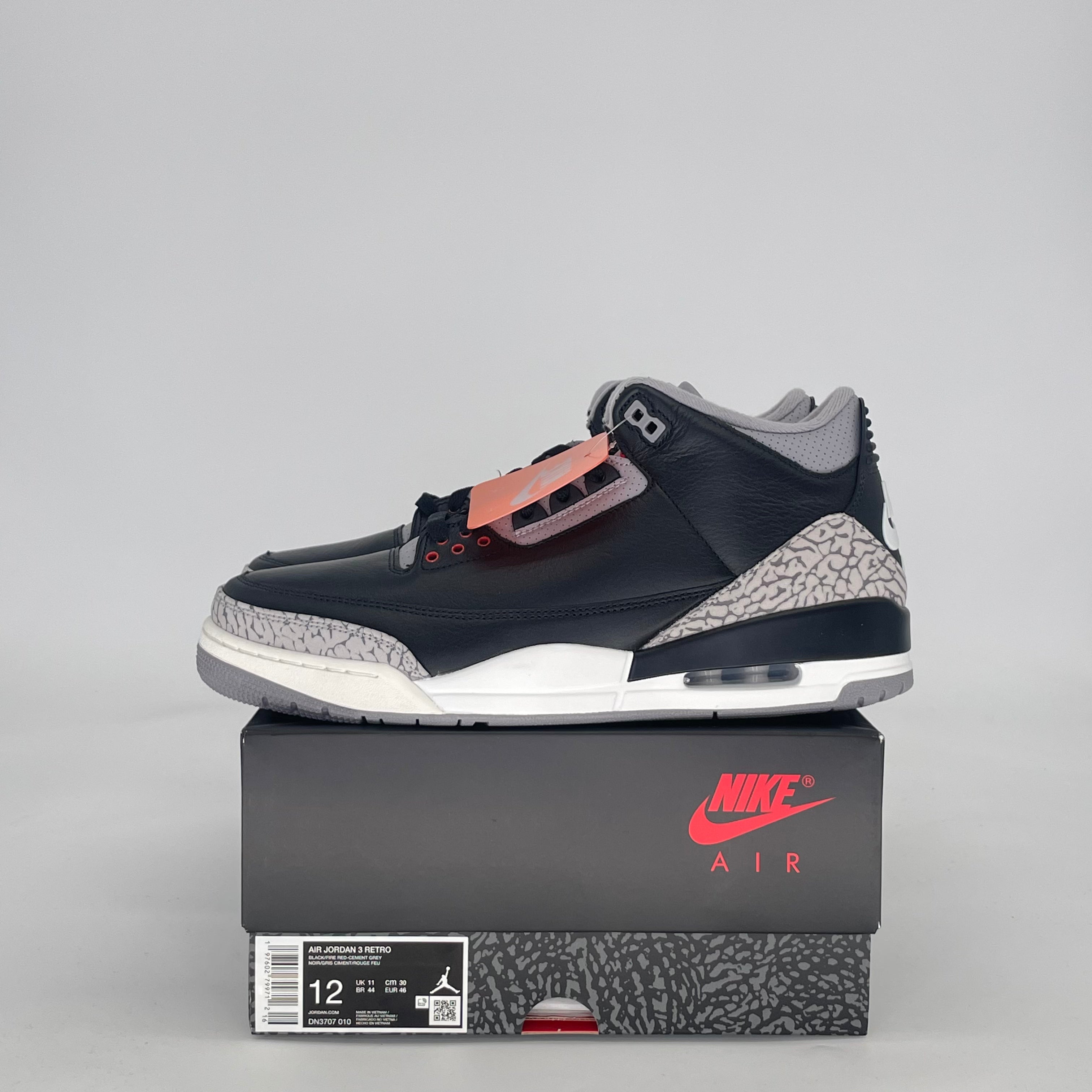 AIR JORDAN 3 BLACK CEMENT DN3707-010 SIZE 12/13.5W
