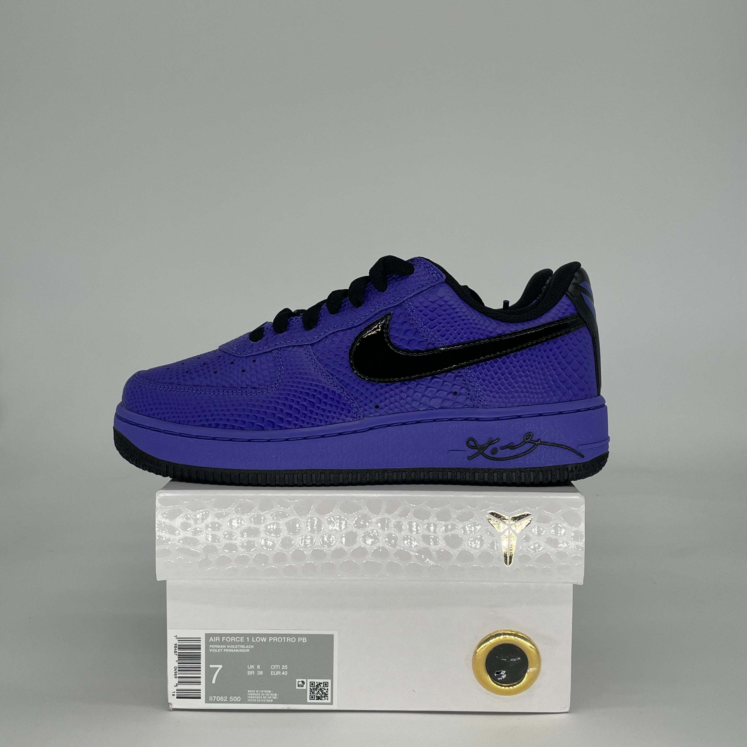 NIKE AIR FORCE 1 LOW PROTRO KOBE BRYANT X FC BARCELONA PERSIAN VIOLET II7062-500 SIZE 7/8.5W