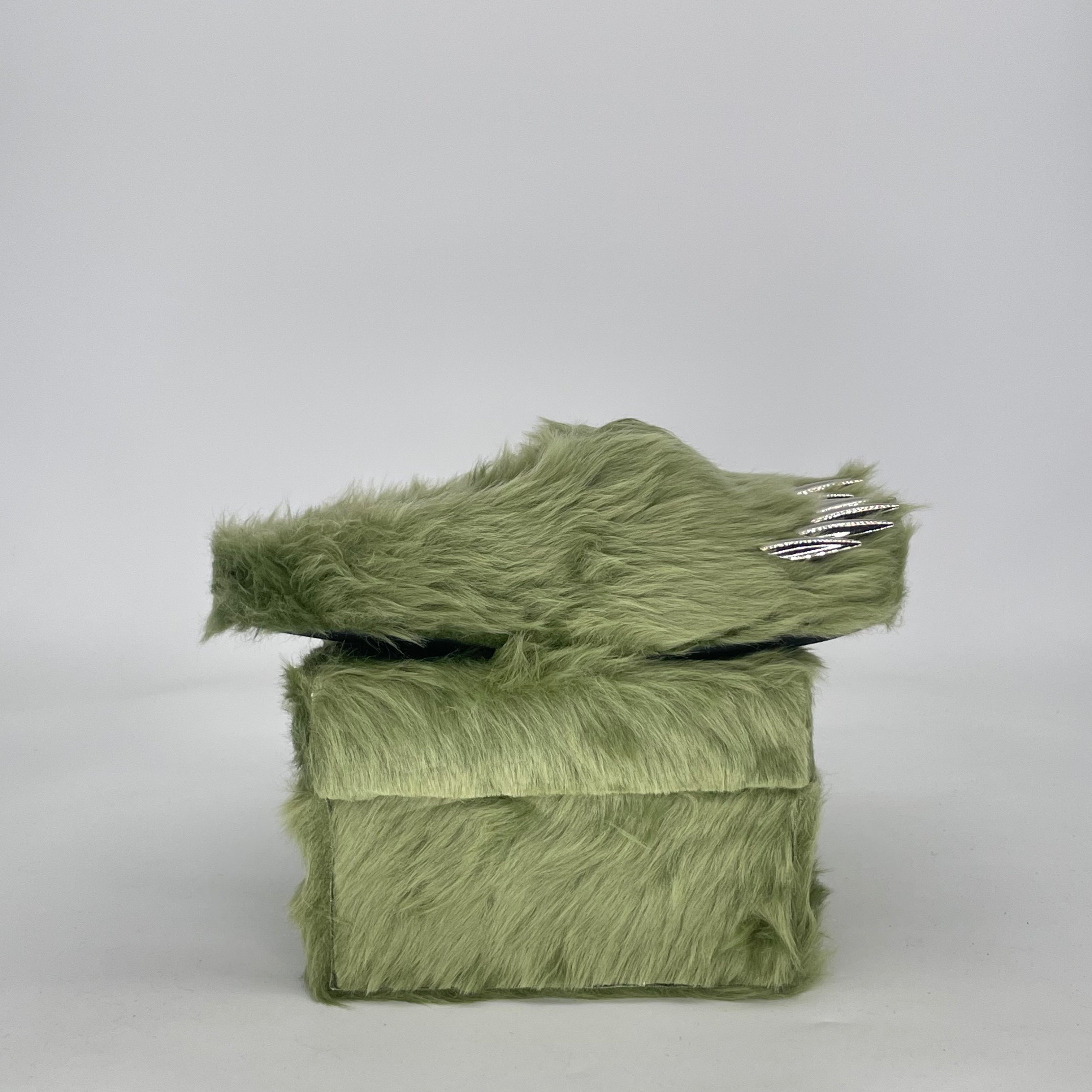 BRAVEST STUDIOS BEAR CLAW MULE GREEN SIZE 12/13.5W