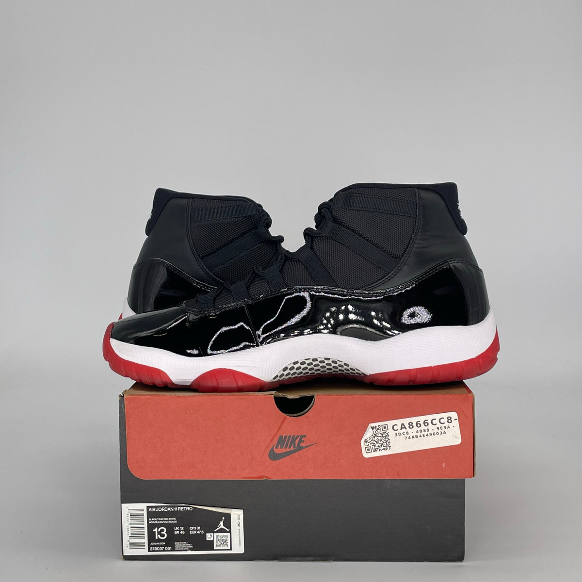 Jordan 11 Retro Playoffs Bred (2019)