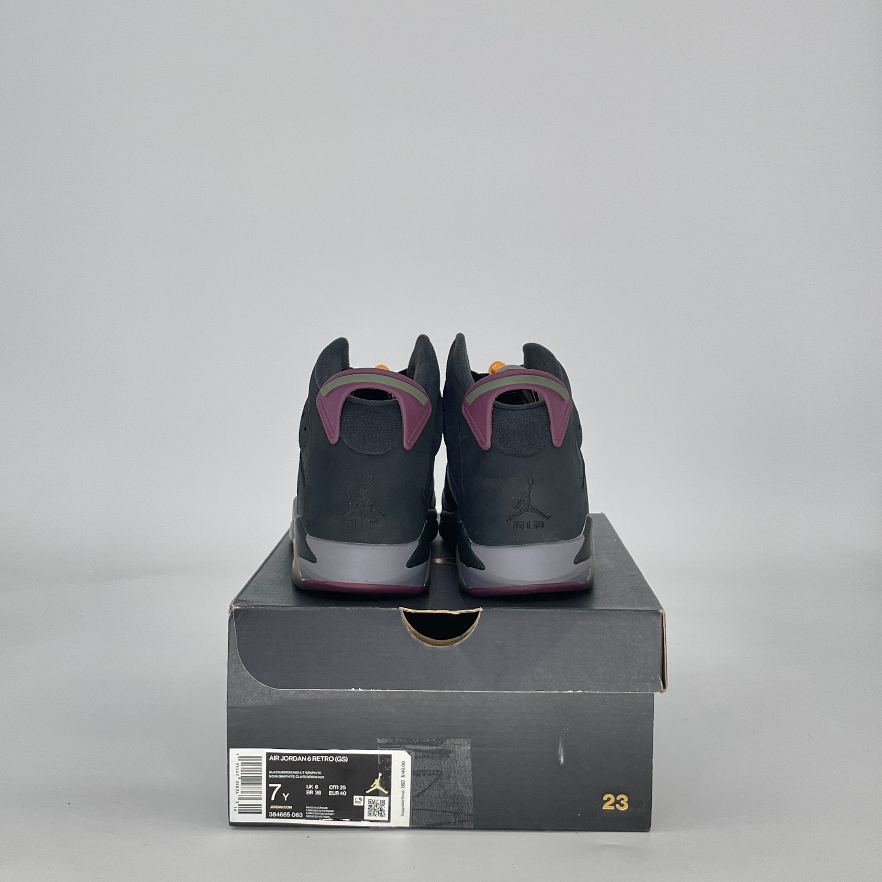 AIR JORDAN 6 BORDEAUX 384665-063 SIZE 7/8.5W GS