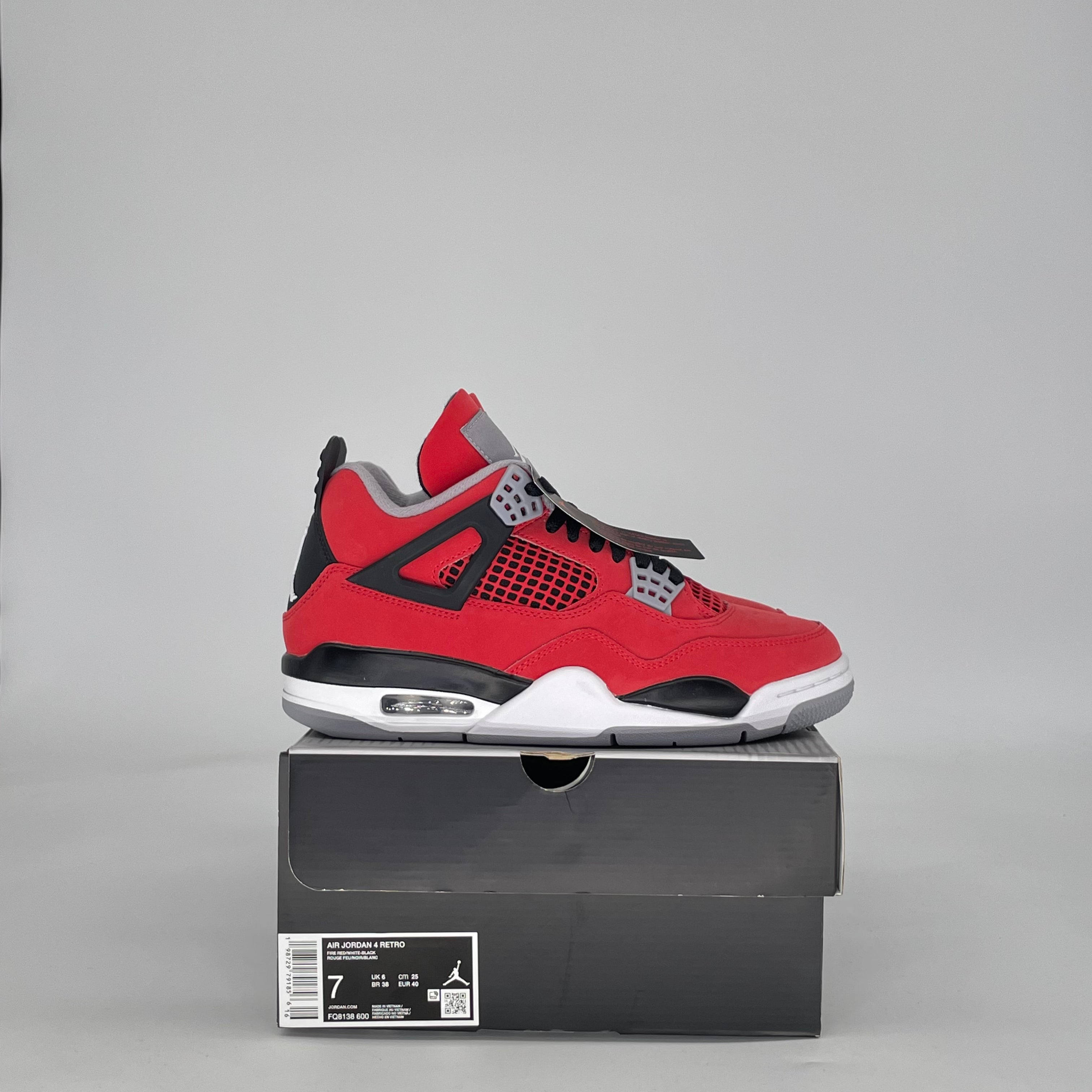 AIR JORDAN 4 TORO BRAVO FQ8138-600 SIZE 7/8.5W GS