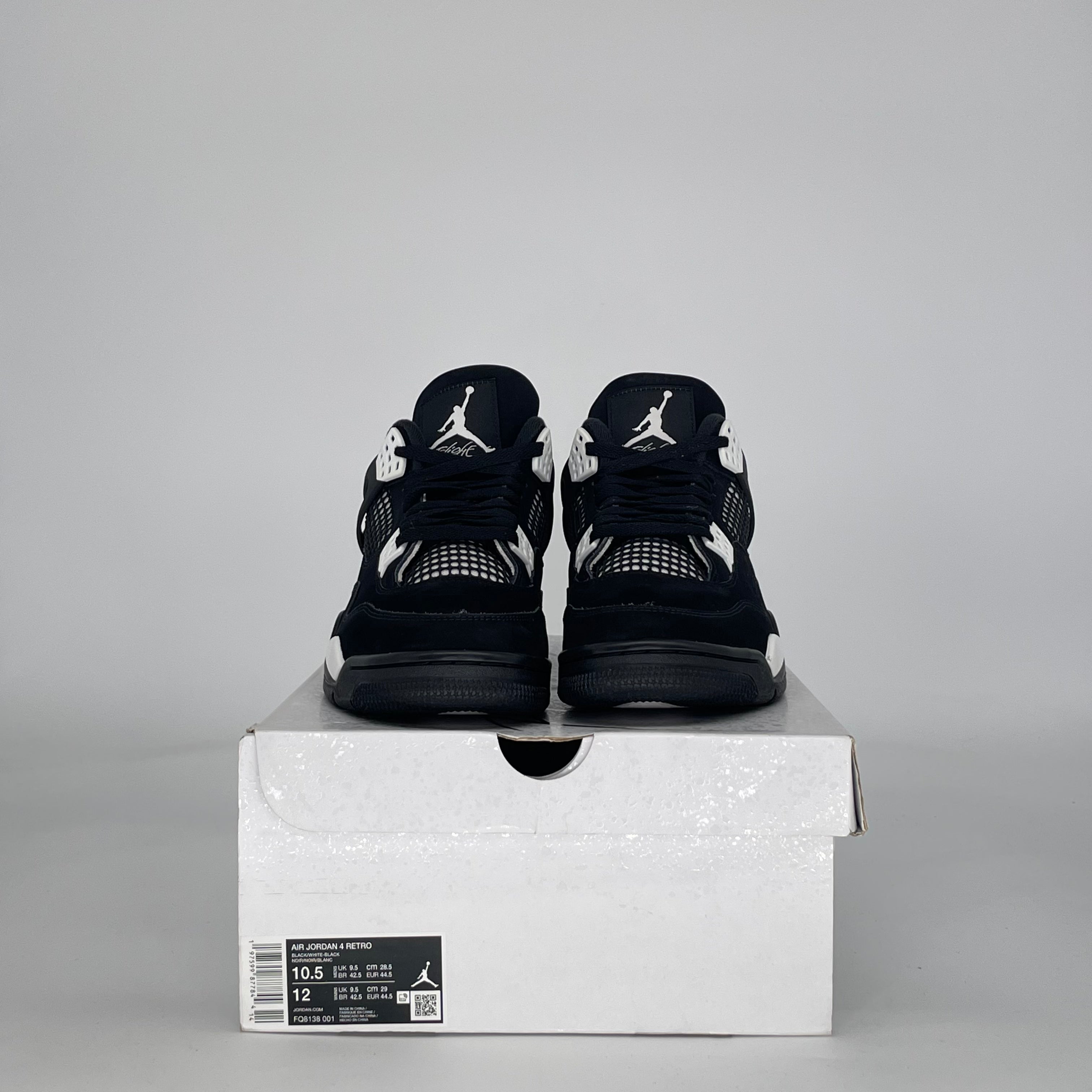 AIR JORDAN 4 WHITE THUNDER FQ8138-001 SIZE 10.5/12W