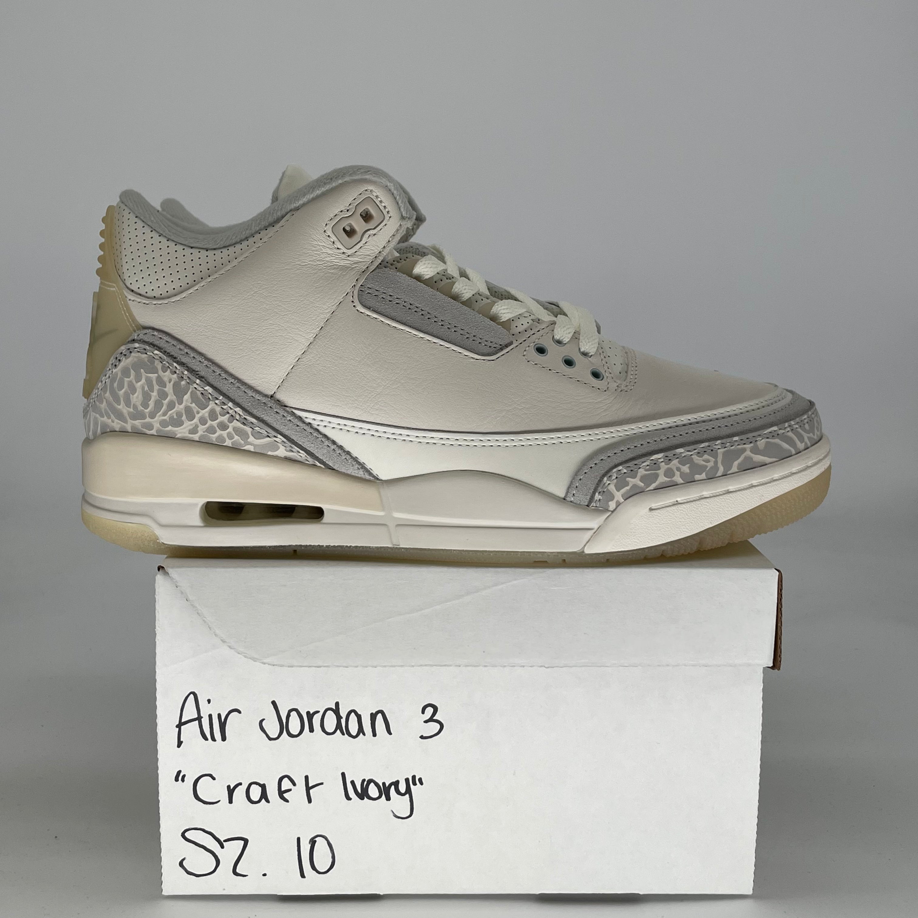 AIR JORDAN 3 CRAFT IVORY FJ9479-100 SIZE 10/11.5W