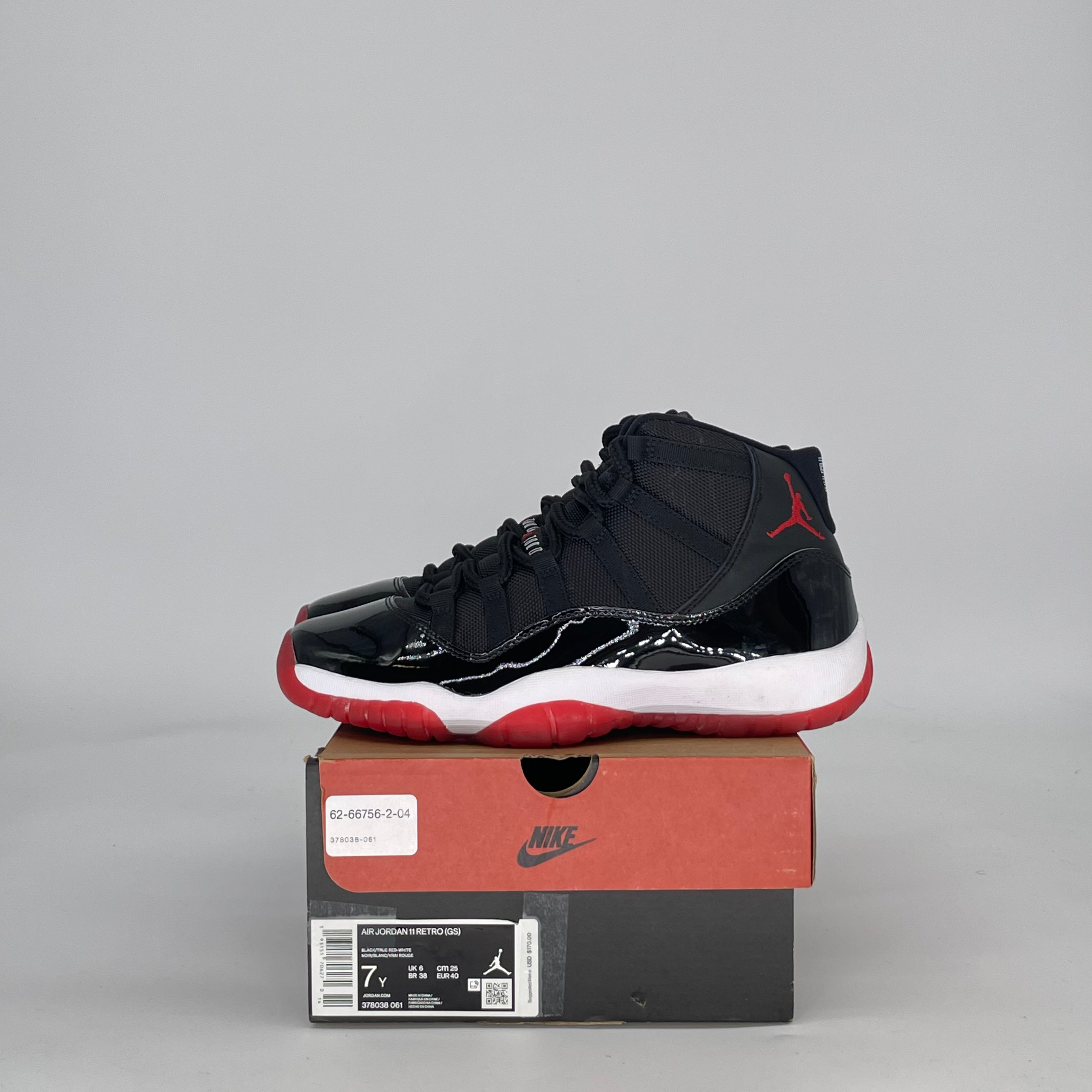 AIR JORDAN 11 PLAYOFFS BRED (2019) 378038-061 SIZE 7/8.5W GS