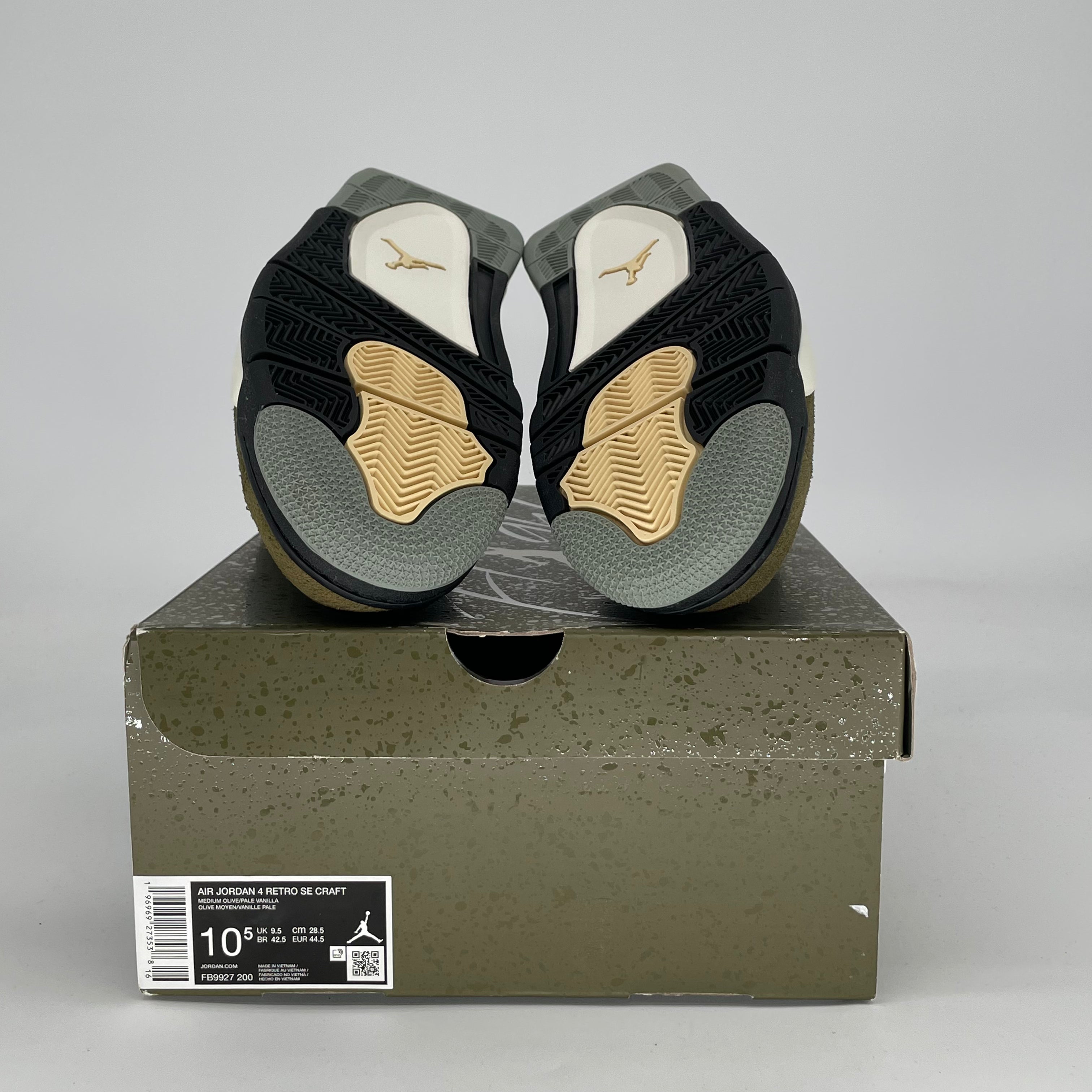 AIR JORDAN 4 CRAFT MEDIUM OLIVE FB9927-200 SIZE 10.5/12W