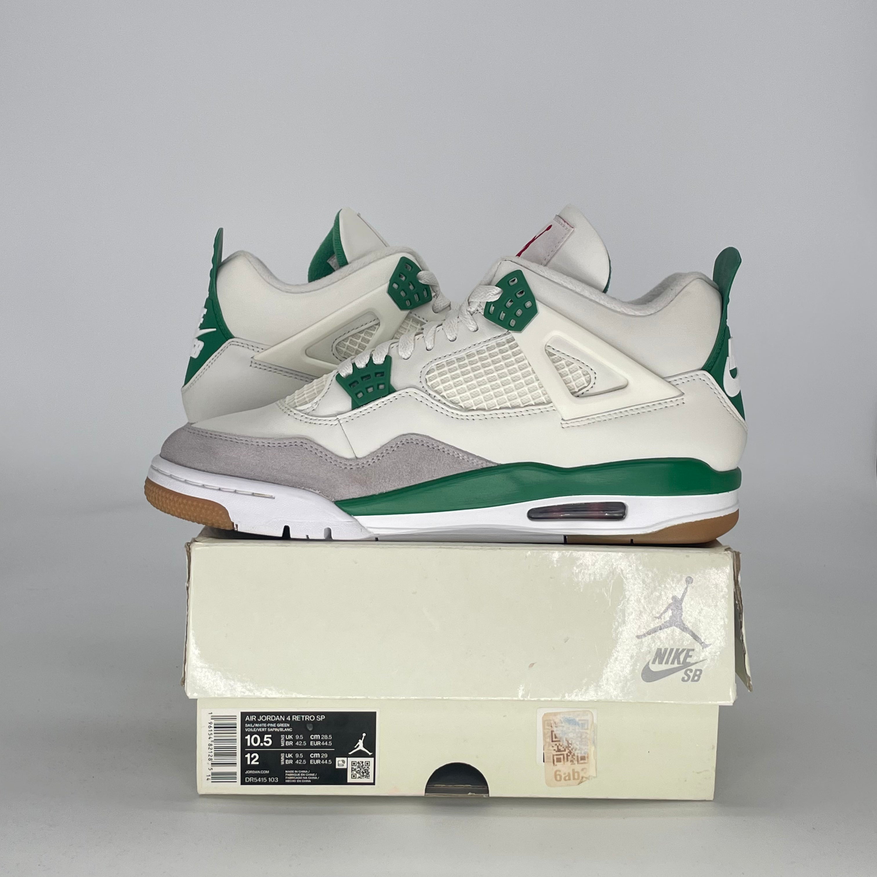 AIR JORDAN 4 SB PINE GREEN DR5415-103 SIZE 10.5/12W