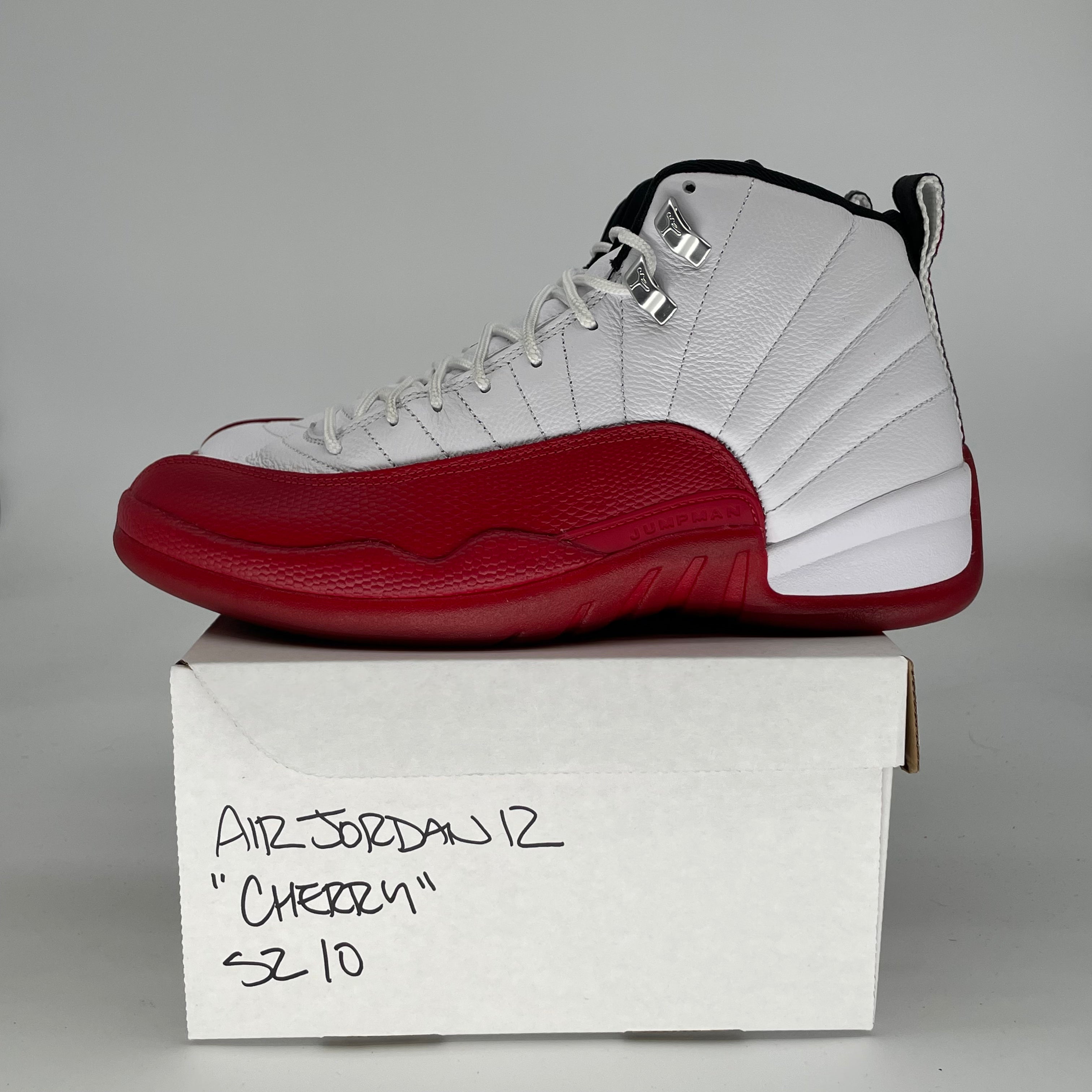 AIR JORDAN 12 CHERRY CT8013-116 SIZE 10/11.5W