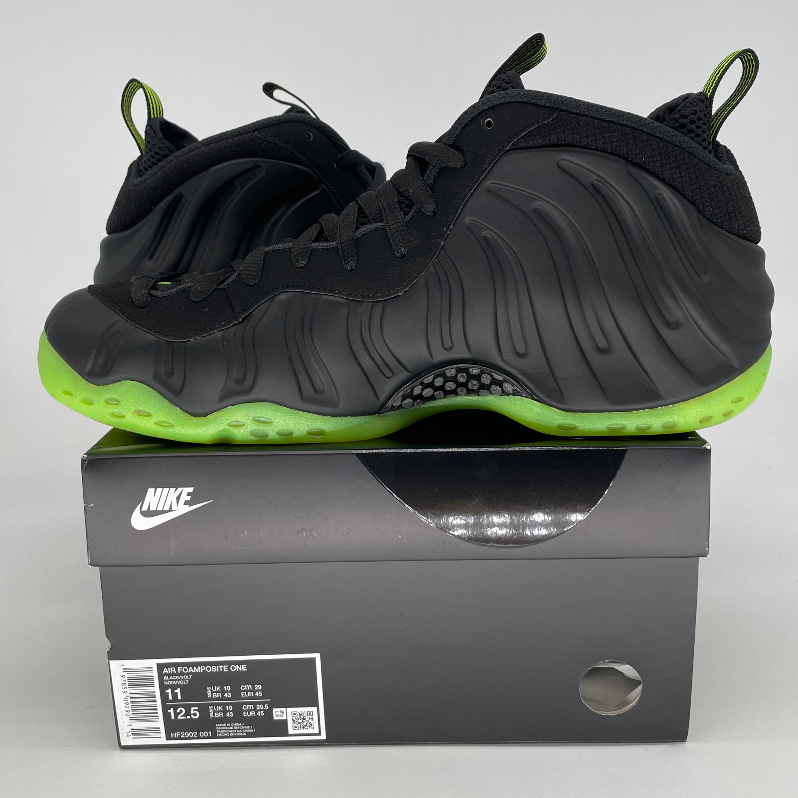 NIKE AIR FOAMPOSITE ONE BLACK VOLT HF2902-001 SIZE 11/12.5W