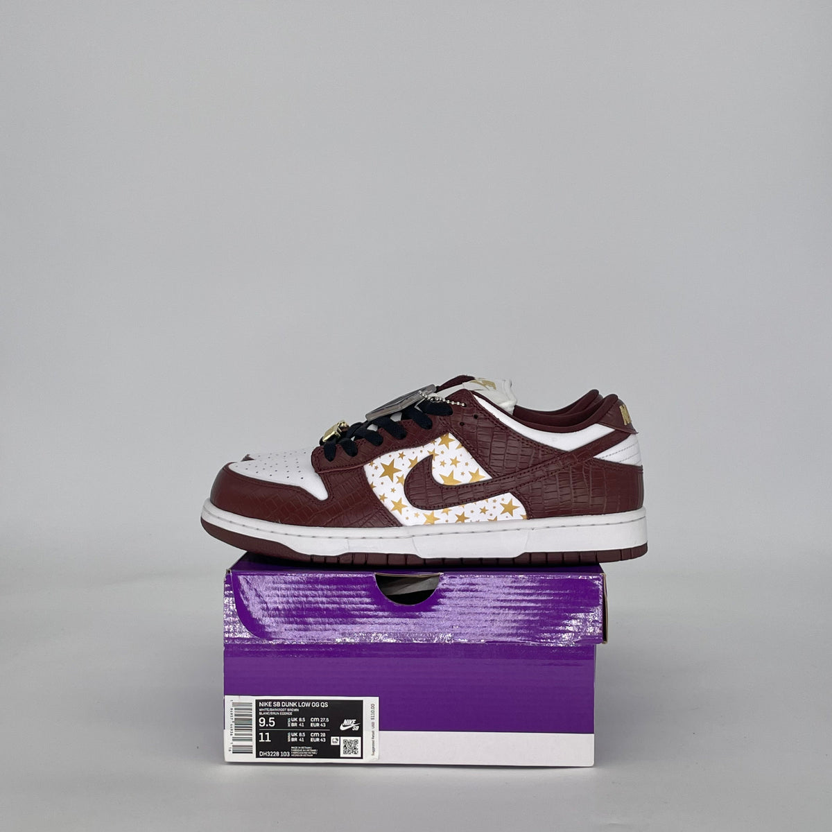 Nike SB Dunk Low Supreme Stars Barkroot Brown (2021)