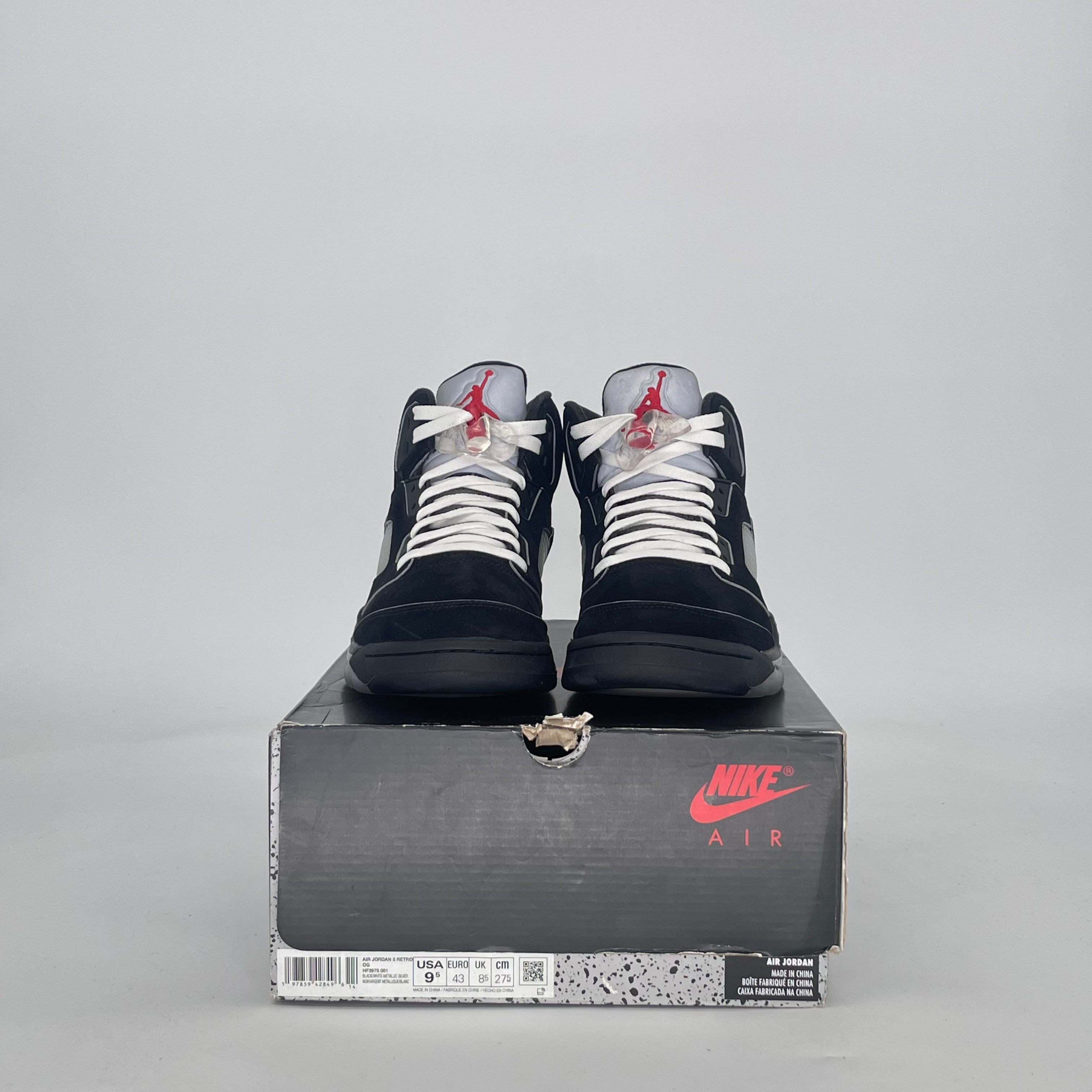 AIR JORDAN 5 BLACK METALLIC REIMAGINED HF3975-001 SIZE 9.5/11W