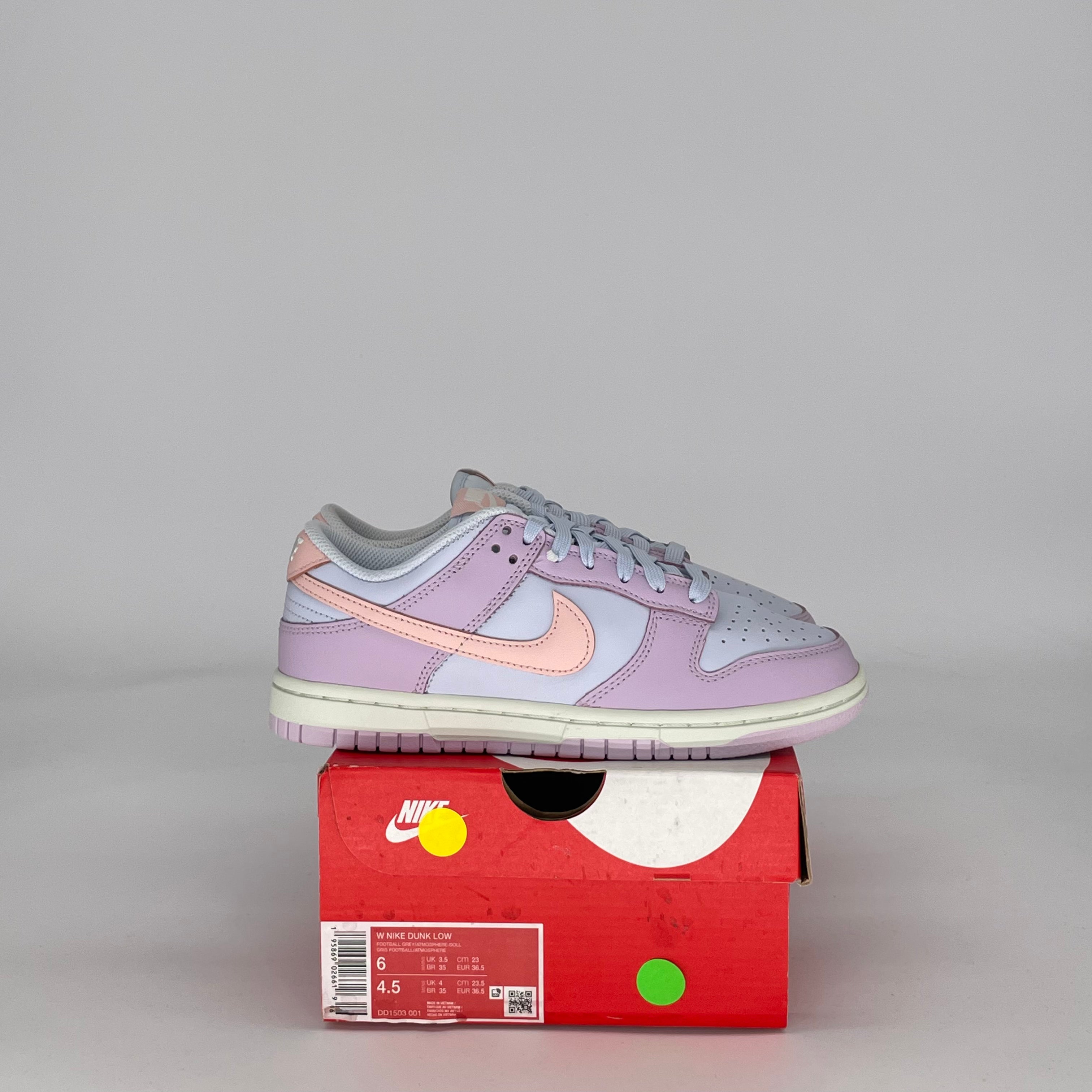 NIKE DUNK LOW EASTER DD1503-001 SIZE 4.5/6W GS