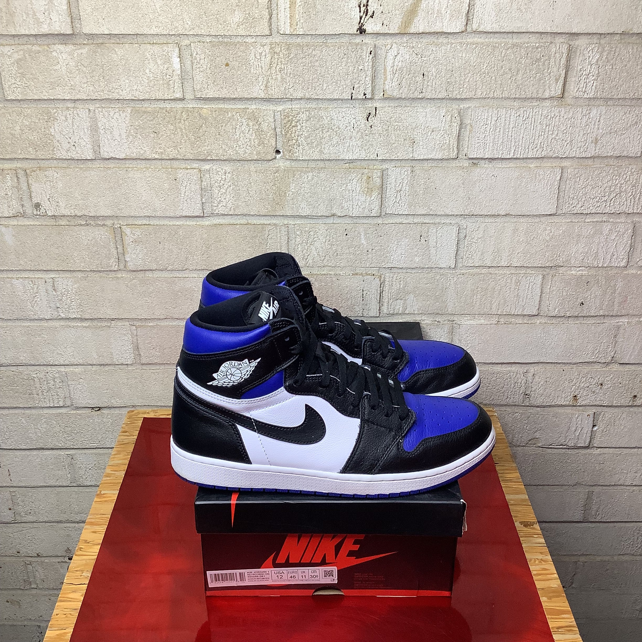 AIR JORDAN 1 ROYAL TOE SIZE 12/13.5W 555088-041