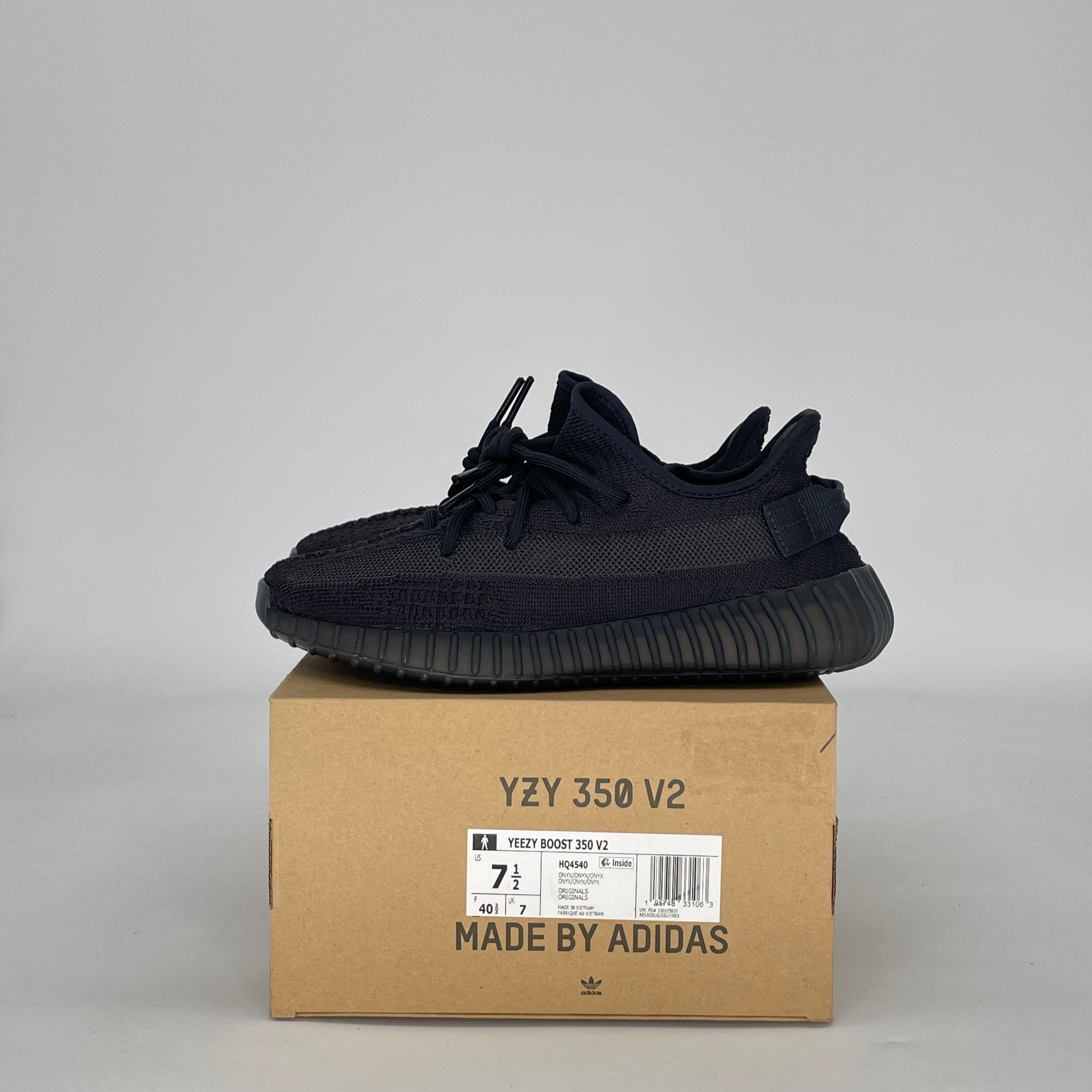 ADIDAS YEEZY BOOST 350 V2 ONYX HQ4540 SIZE 7.5/9W GS