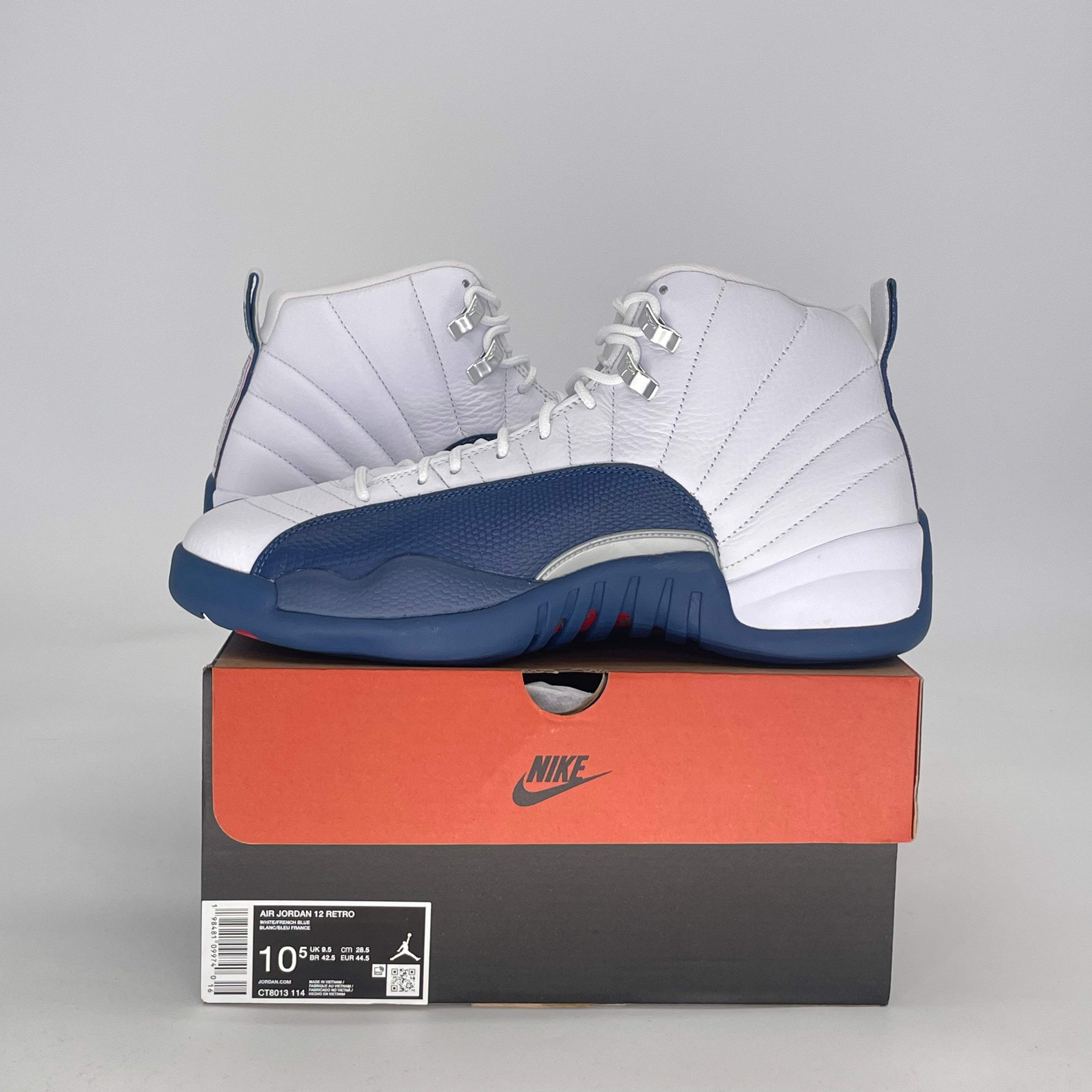 AIR JORDAN 12 FRENCH BLUE CT8013-114 SIZE 10.5/12W