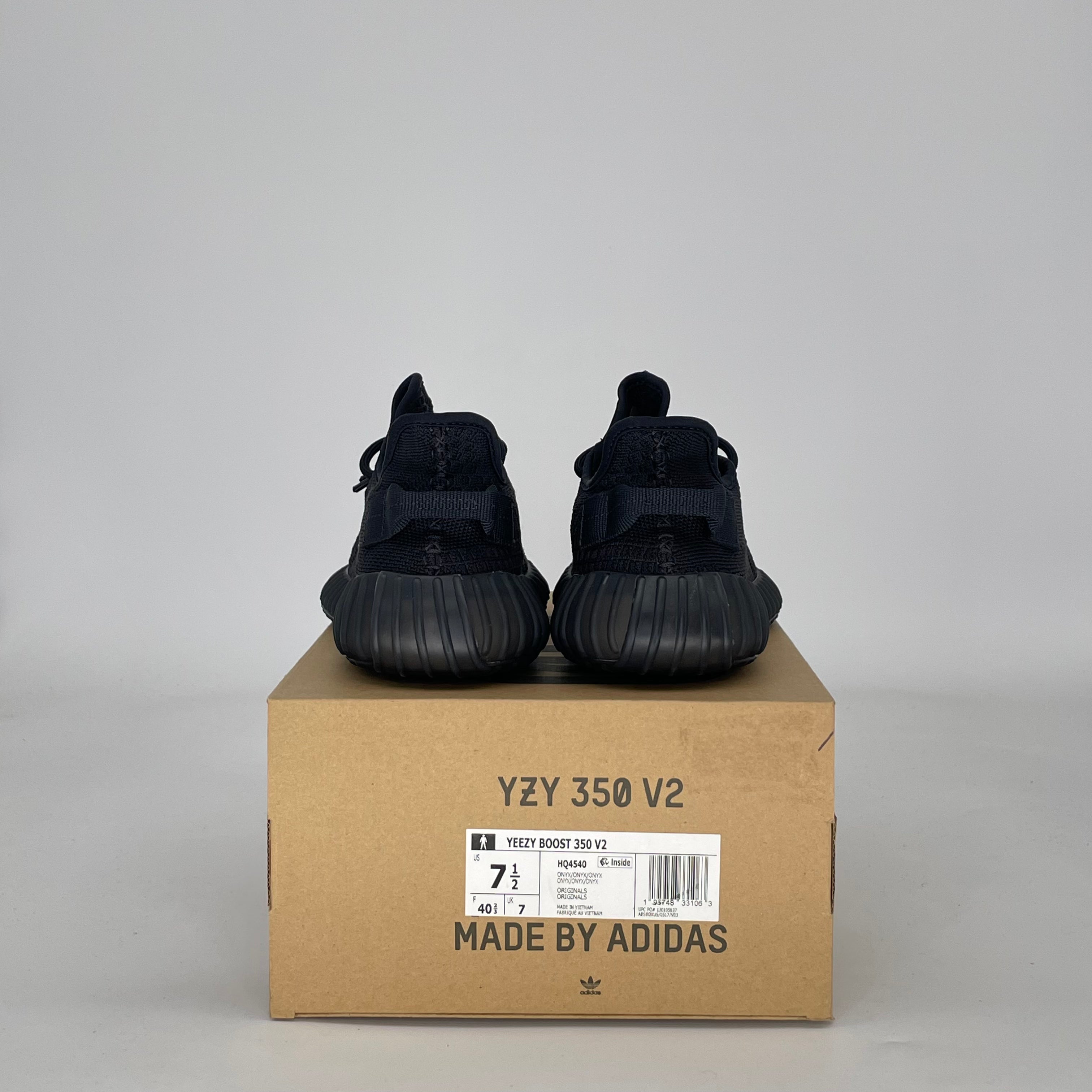 ADIDAS YEEZY BOOST 350 V2 ONYX HQ4540 SIZE 7.5/9W GS
