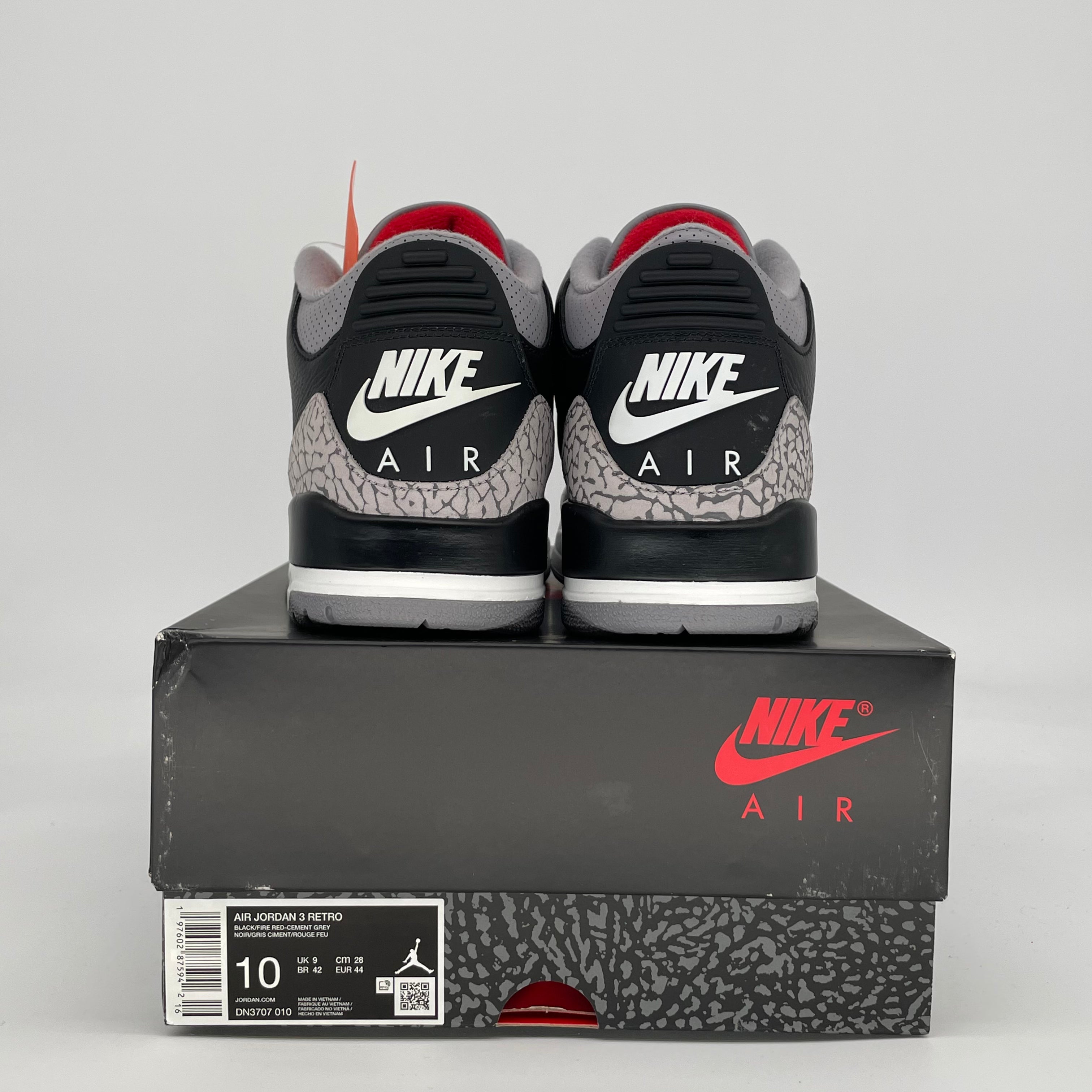AIR JORDAN 3 BLACK CEMENT DN3707-010 SIZE 10/11.5W