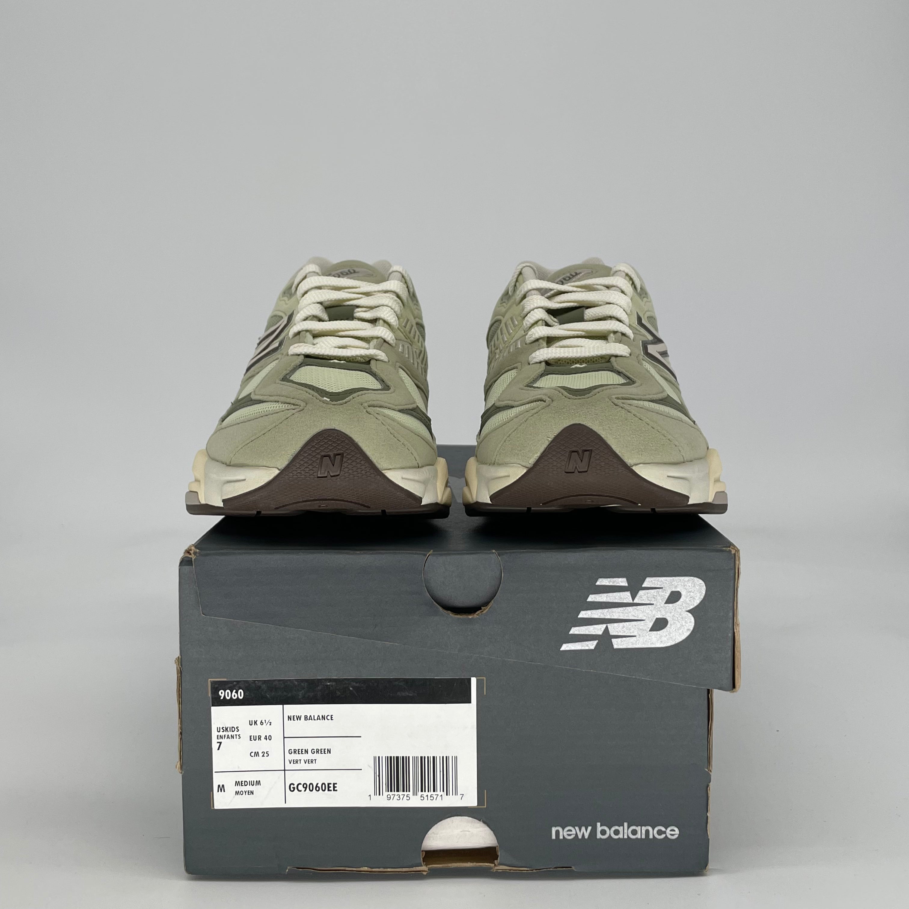 NEW BALANCE 9060 OLIVINE GC9060EE SIZE 7/8.5W