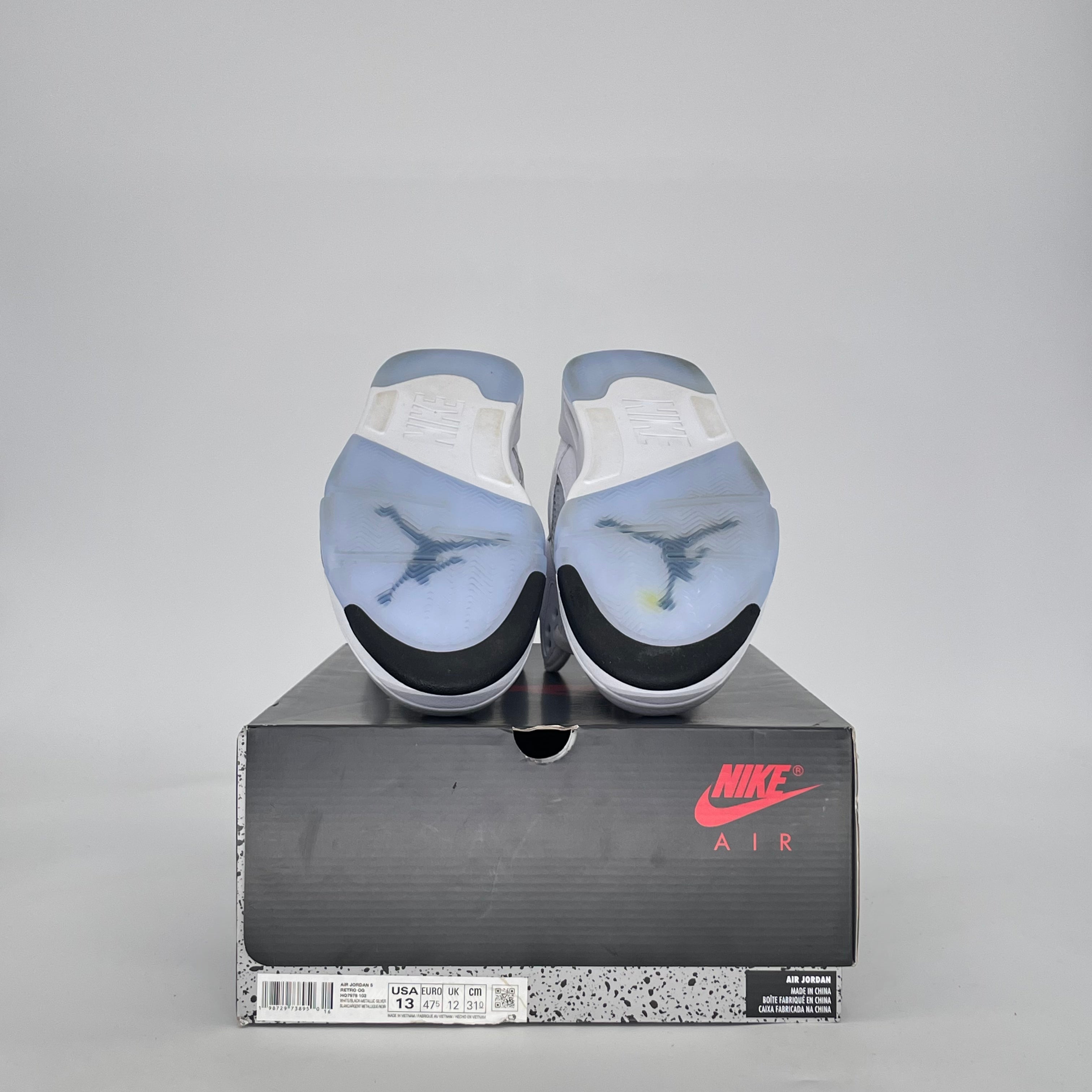 AIR JORDAN 5 WHITE METALLIC HQ7978-103 SIZE 13/14.5W
