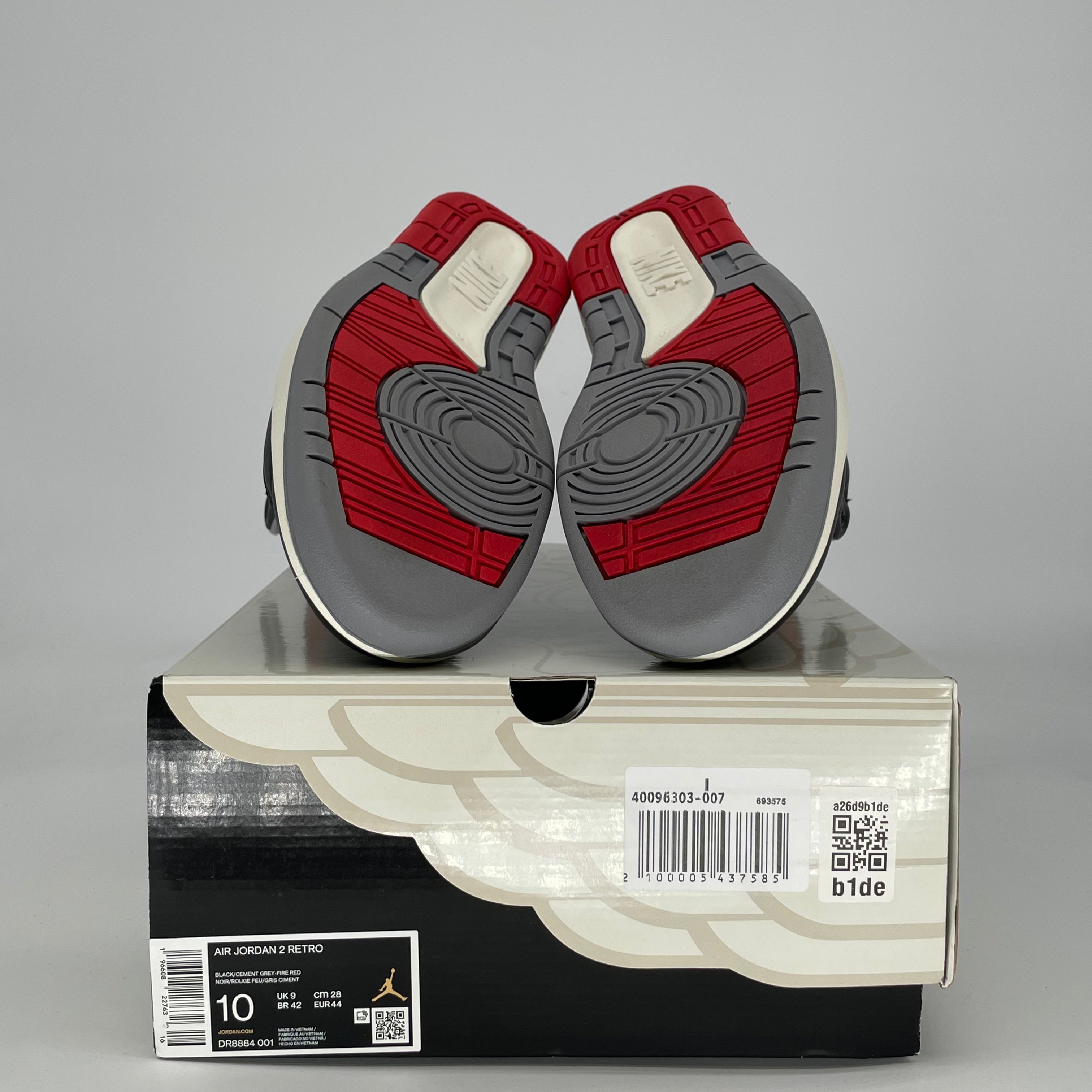 AIR JORDAN 2 BLACK CEMENT DR8884-001 SIZE 10/11.5W