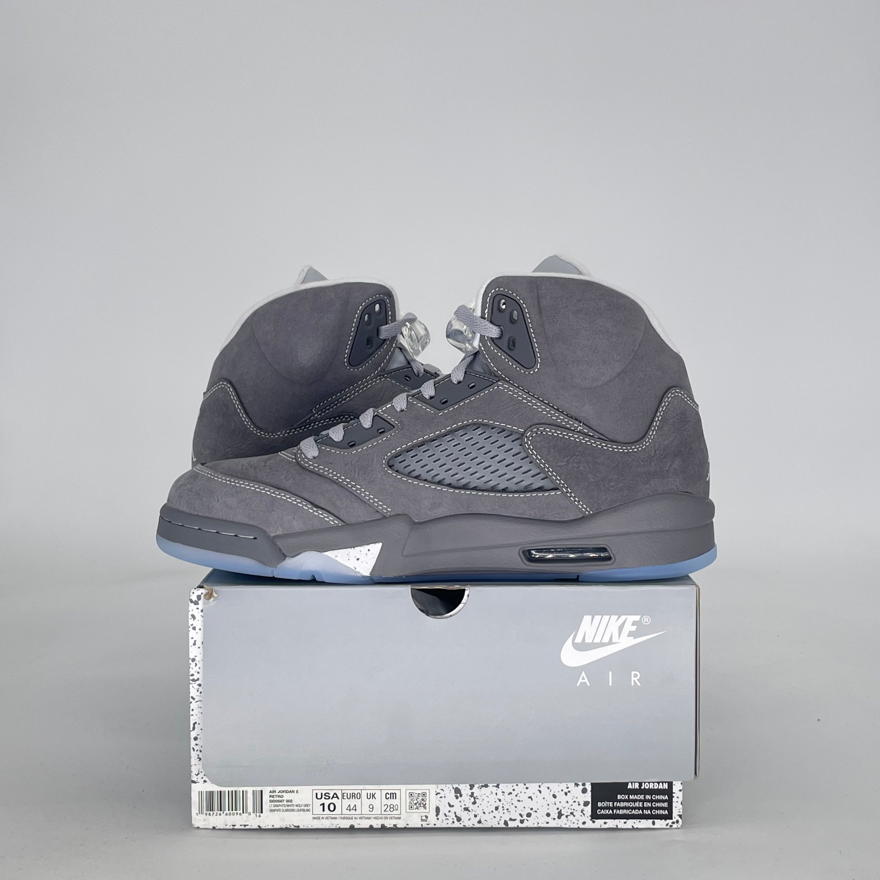AIR JORDAN 5 WOLF GREY DD0587-002 SIZED 10/11.5W