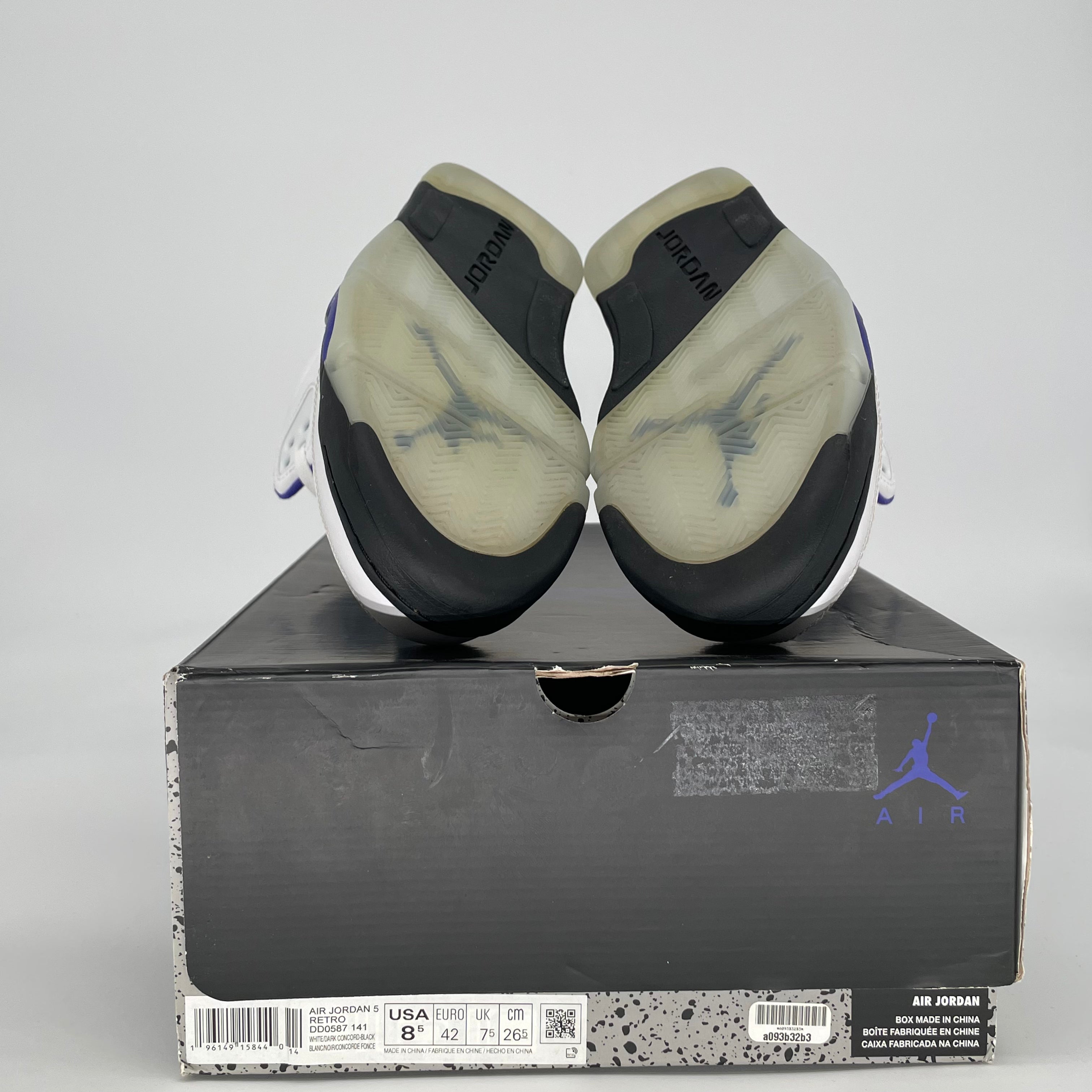 AIR JORDAN 5 DARK CONCORD DD0587-141 SIZE 8.5/10W