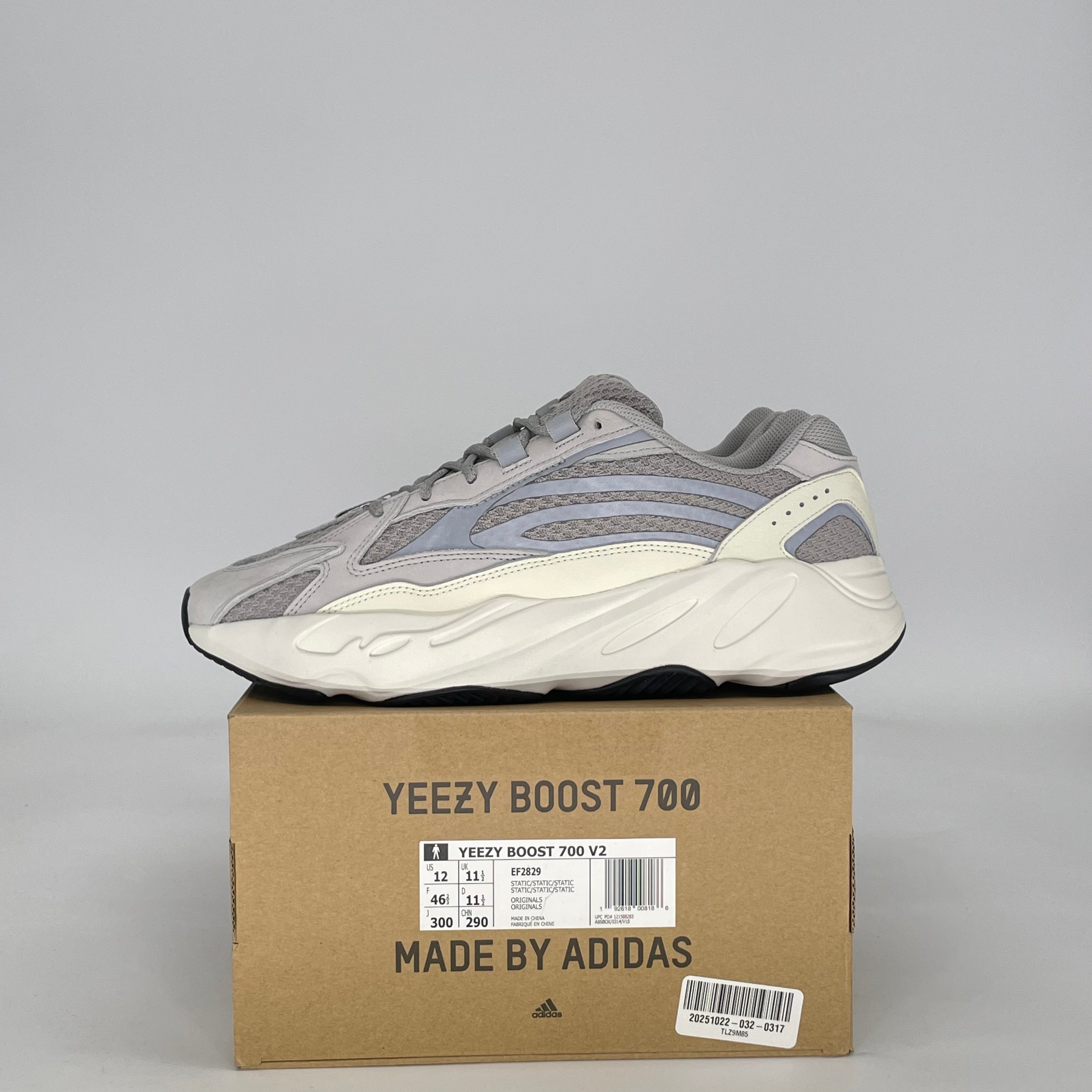 ADIDAS YEEZY 700 V2 STATIC EF2829 SIZE 12/13.5W