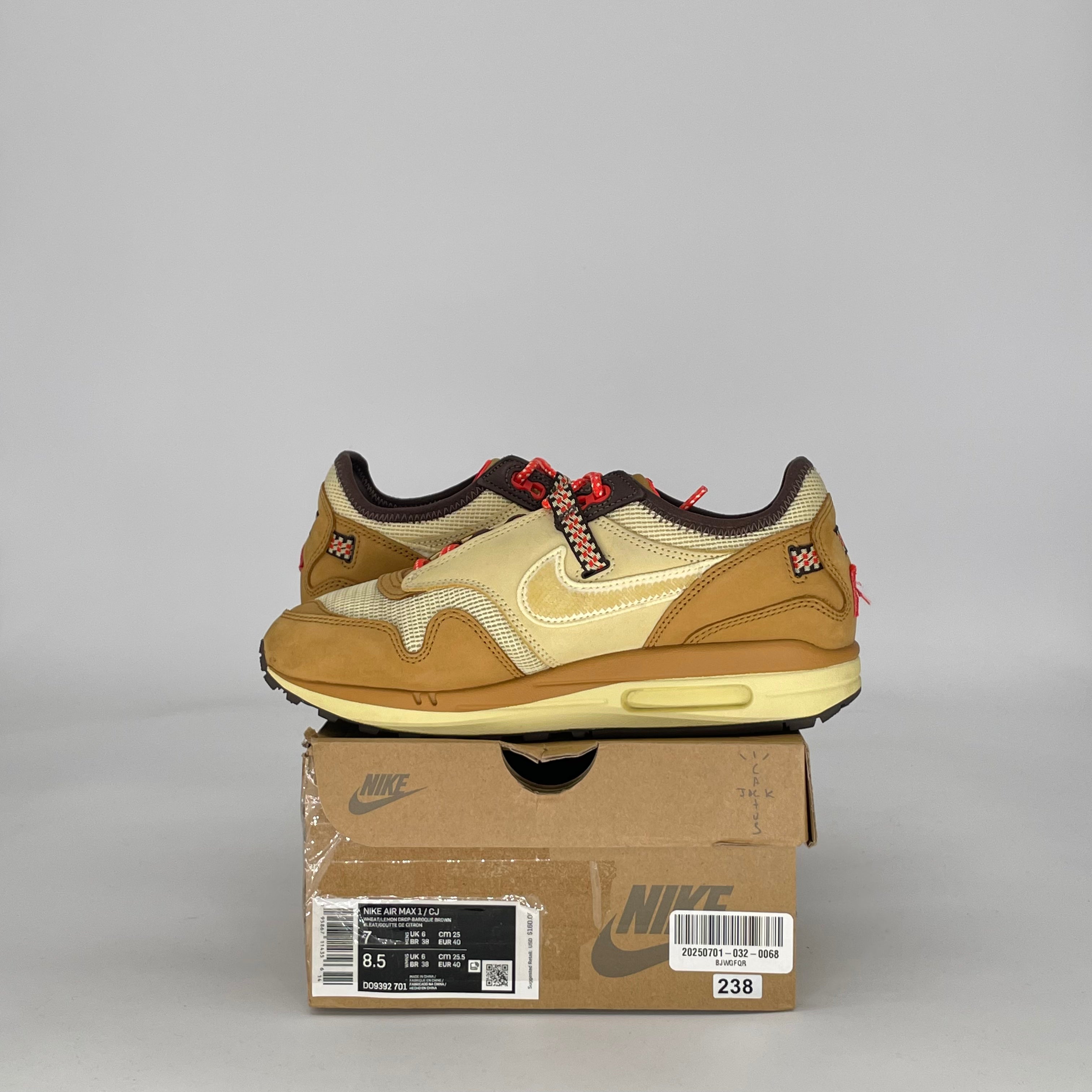 NIKE AIR MAX 1 TRAVIS SCOTT CACTUS JACK WHEAT LEMON DROP DO9392-701 SIZE 7/8.5W GS