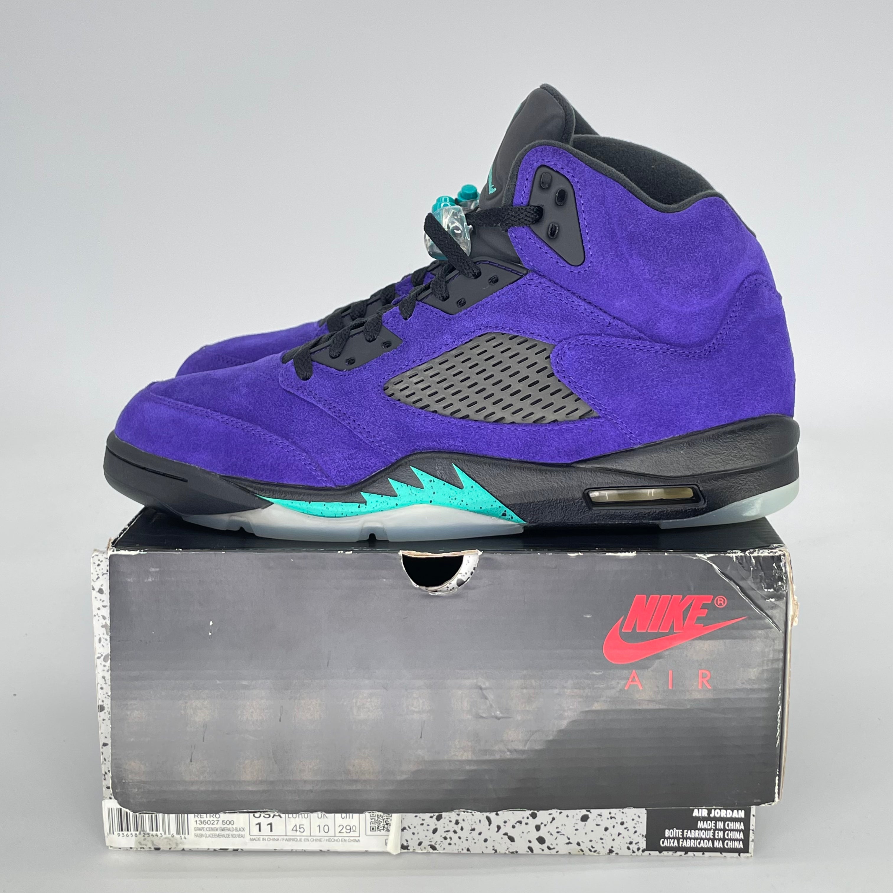 AIR JORDAN 5 ALTERNATE GRAPE 136027-500 SIZE 11/12.5W