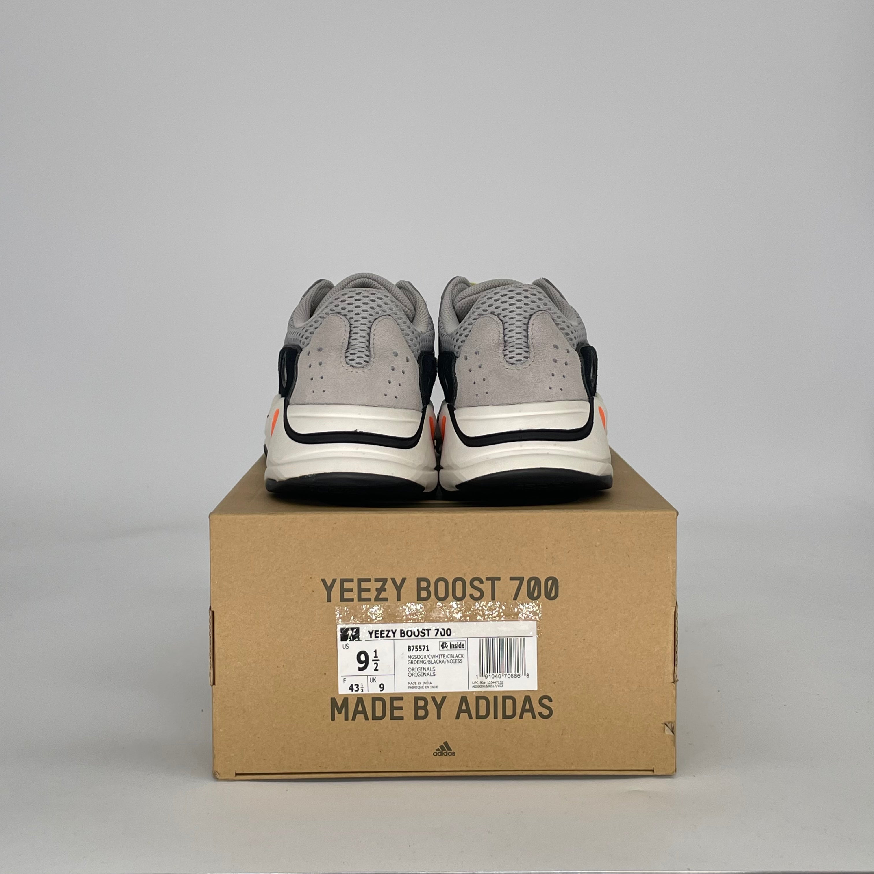 ADIDAS YEEZY BOOST 700 WAVE RUNNER B75571 SIZE 9.5/11W