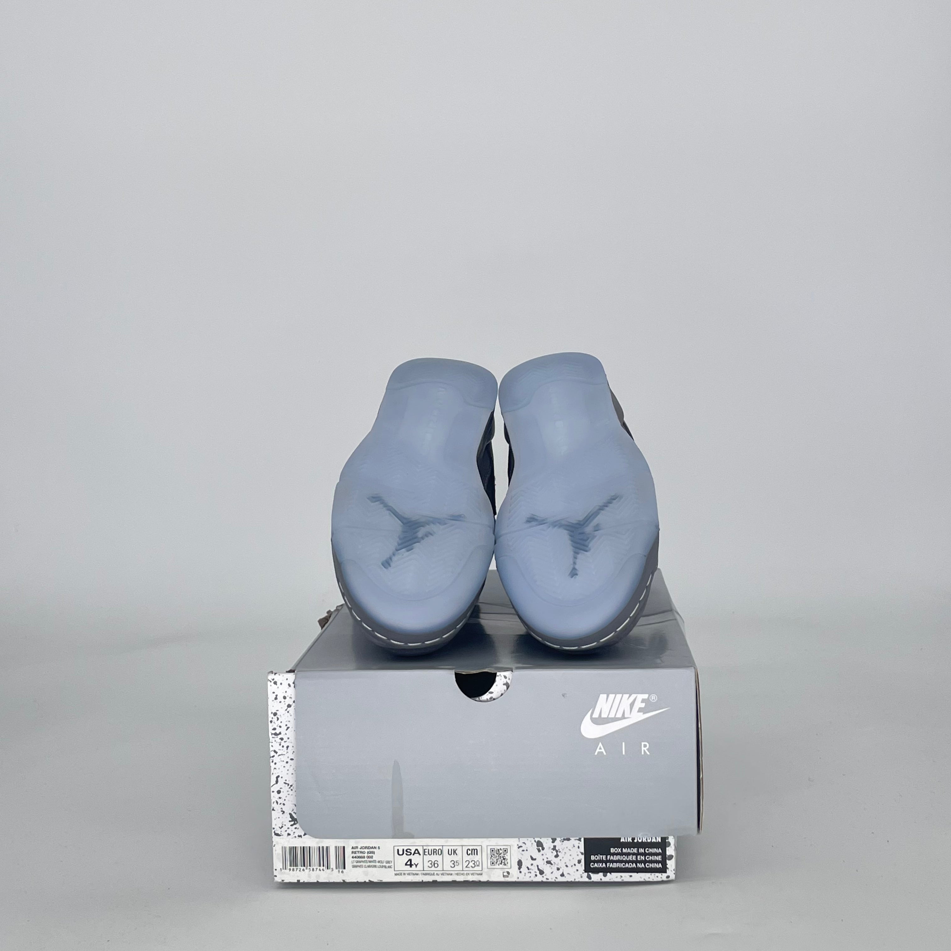 AIR JORDAN 5 WOLF GREY 440888-002 SIZE 4/5.5W GS